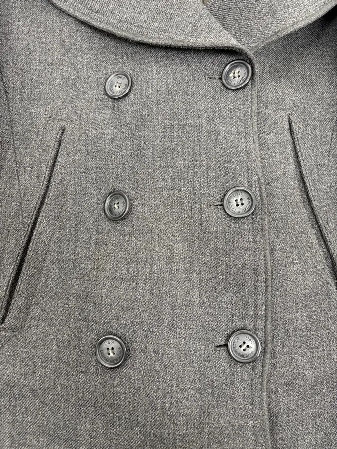 Dolce & Gabbana 2000s Dolce & Gabbana Grey Detachable Fur Hooded Coat Size XS / US 0-2 / IT 36-38 - 10 Thumbnail