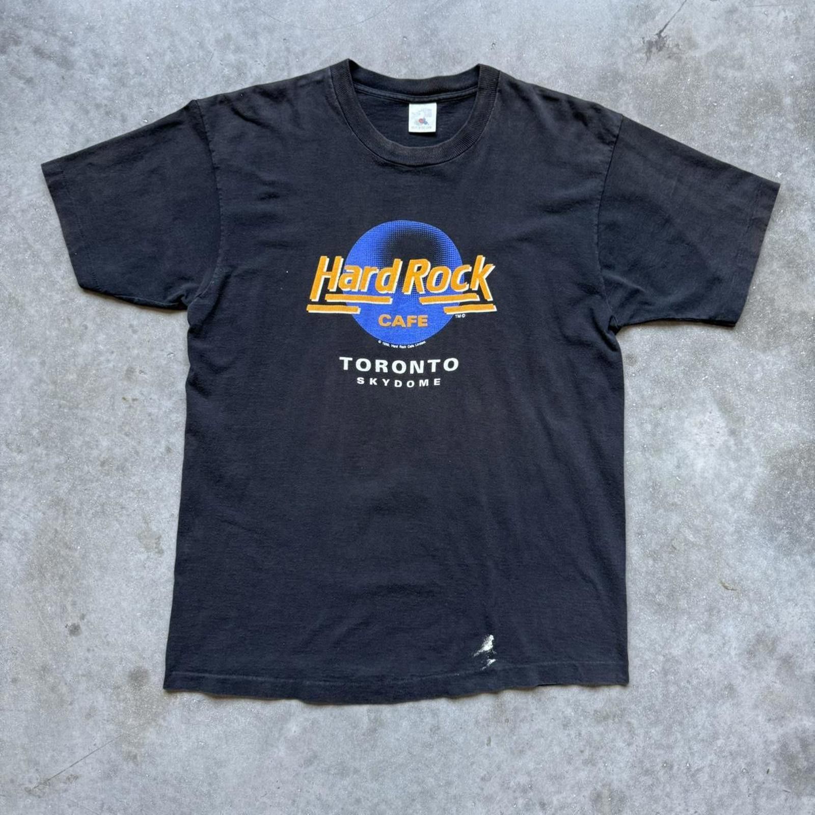 Hard Rock Cafe Hard Rock Cafe “Toronto Sky Dome” Graphic T-shirt Size US XL / EU 56 / 4 - 1 Thumbnail