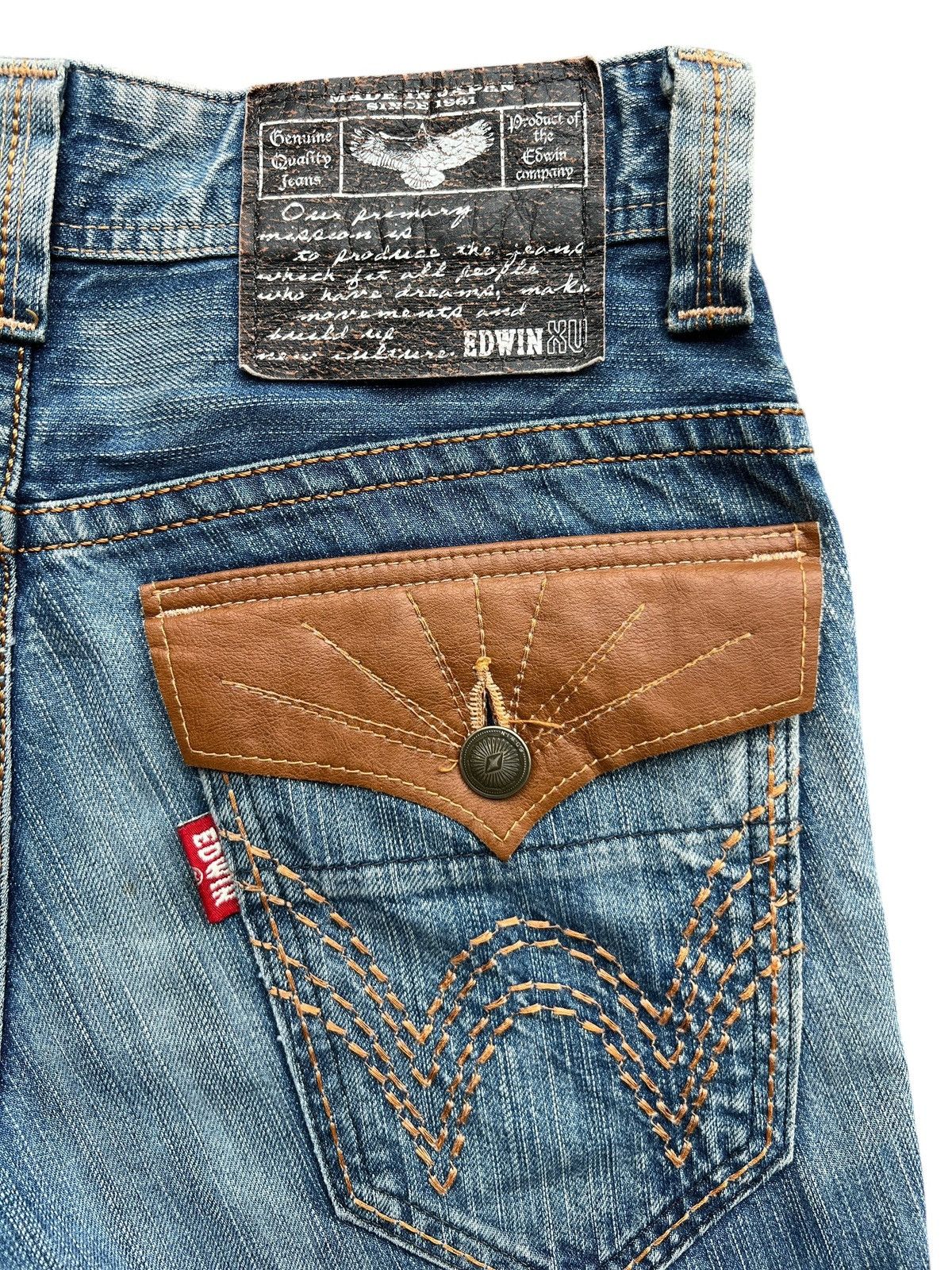 Edwin Vintage Edwin XV Distressed Denim Flare Jeans 32x33.5 Size 32" / US 10 / IT 46 - 8 Thumbnail