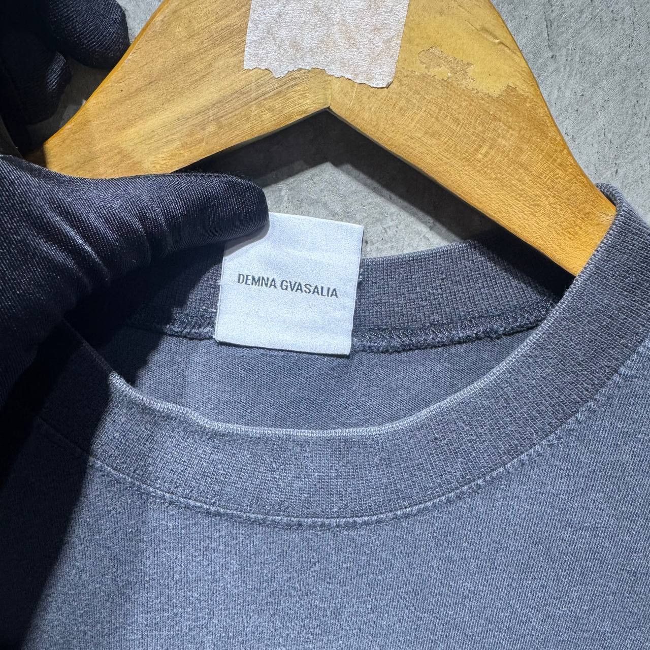 Vetements Vetements Staff Tee Size US S / EU 44-46 / 1 - 8 Thumbnail