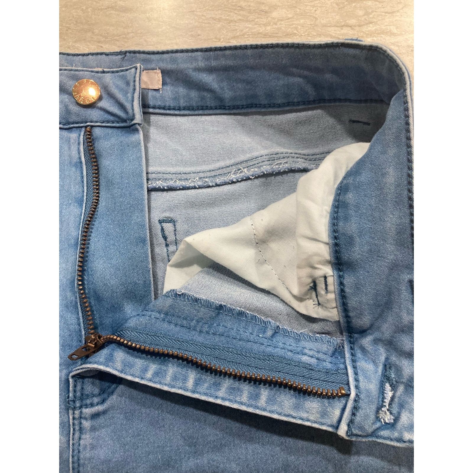 Forever 21 Forever 21 Women's Blue Straight Leg Jeans Size 30 Classic Size 28" / US 6 / IT 42 - 6 Thumbnail