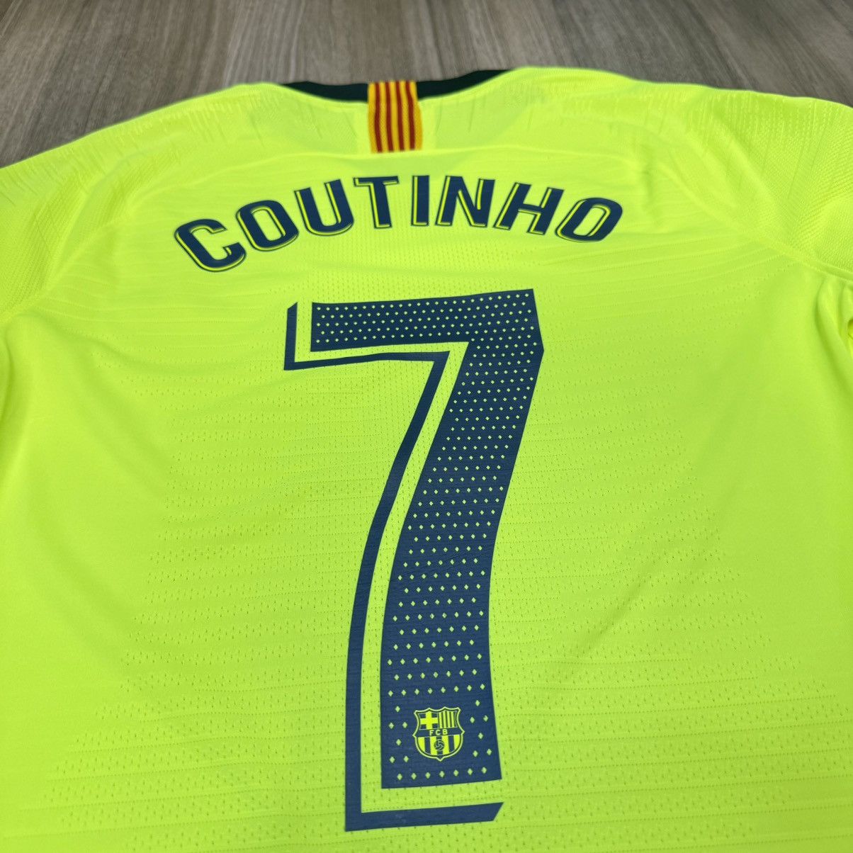 Nike Barcelona 18/19 player issue away shirt #7 Coutinho Size US M / EU 48-50 / 2 - 4 Thumbnail