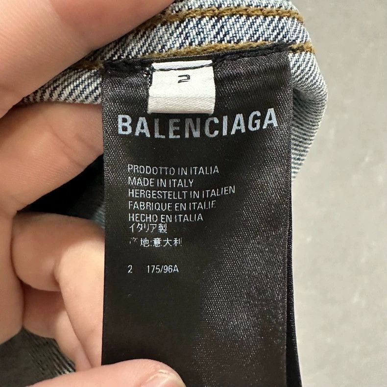 Balenciaga Balenciaga Light Blue Bullet Screen Printed Distressed Des Size US M / EU 48-50 / 2 - 4 Thumbnail