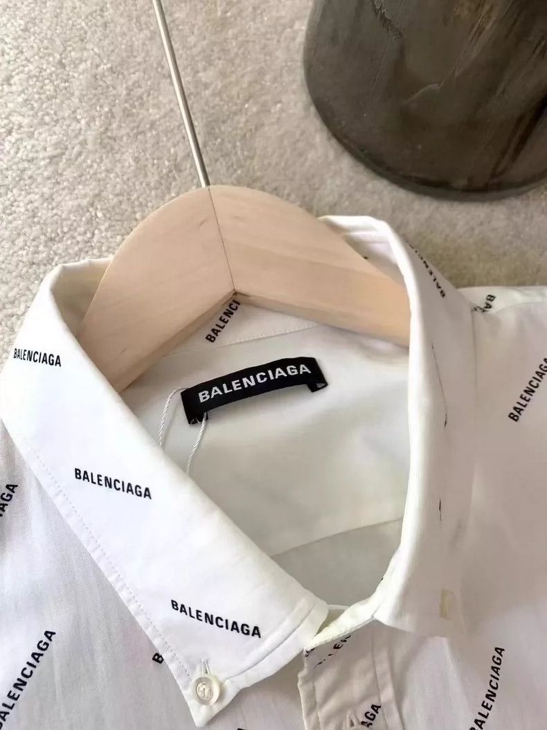 Balenciaga Balenciaga White bullet screen full of shirt 2504-Nextarrow Size US XXS / EU 40 - 4 Thumbnail