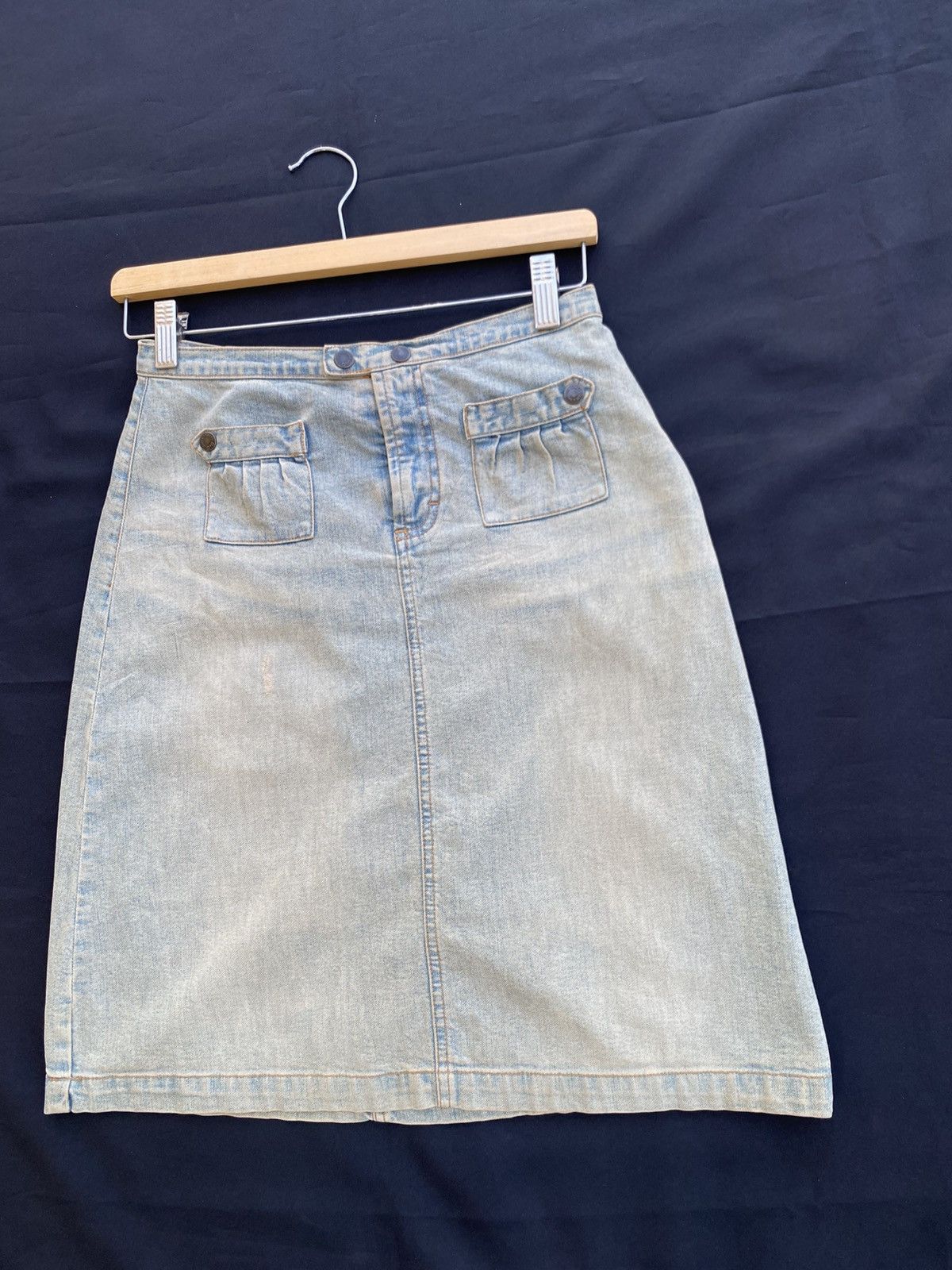 Dolce & Gabbana Rare Vintage Dolce & Gabbana Midi Jeans Skirt Size 26" / US 2 / IT 38 - 3 Thumbnail