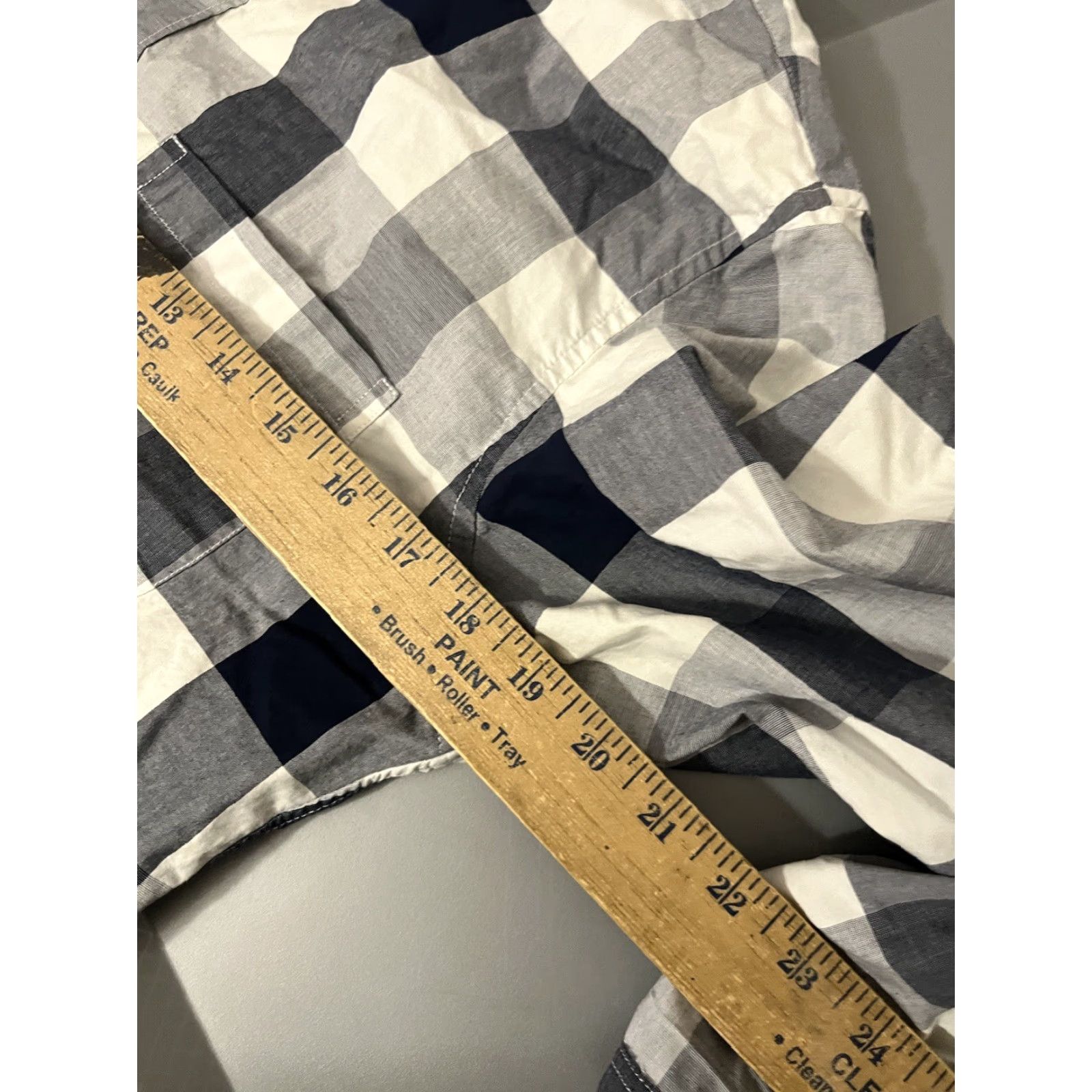 J.Crew VINTAGE J.CREW Dress Shirt Plaid 2 Ply Blue 100% Cotton Small S Long Sleeve Collared 14.5 Neck Mens Regular Vintage 90s/Classic Fit Size 36R - 5 Thumbnail
