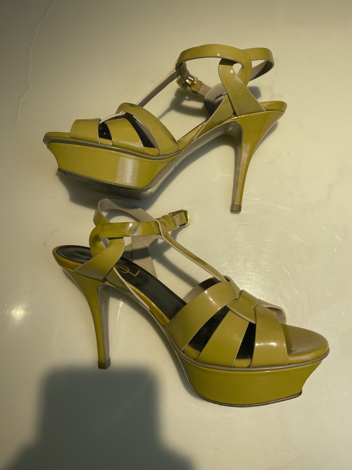 Yves Saint Laurent YSL Pastel Yellow Patent Leather Tribute Heels Size US 5 / IT 35 - 10 Thumbnail
