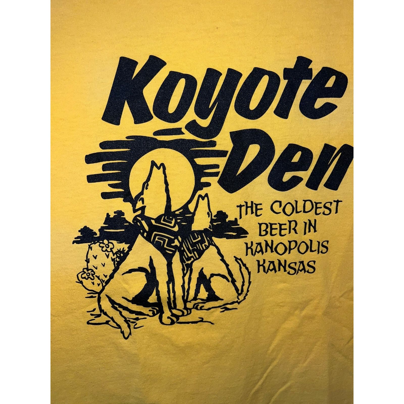 Gildan Vintage Koyote Den Shirt Coldest Beer In Kanopolis Tee XL Size US XL / EU 56 / 4 - 4 Thumbnail