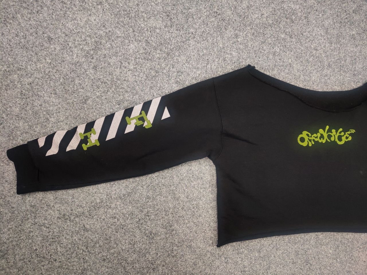 Vintage OFF-WHITE Opposite Arrow Handmad cropped sweatshirt crop top Size L / US 10 / IT 46 - 5 Thumbnail