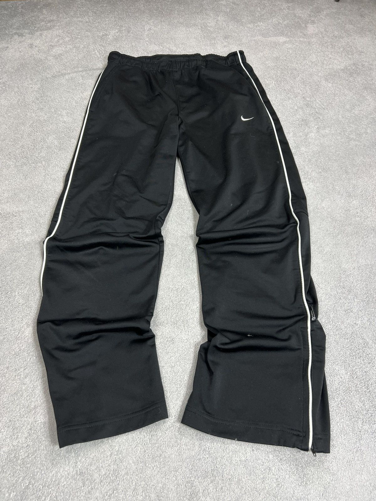 Vintage Vintage Nike Track Y2K Swag Hype Pants Size US 32 / EU 48 - 1 Thumbnail