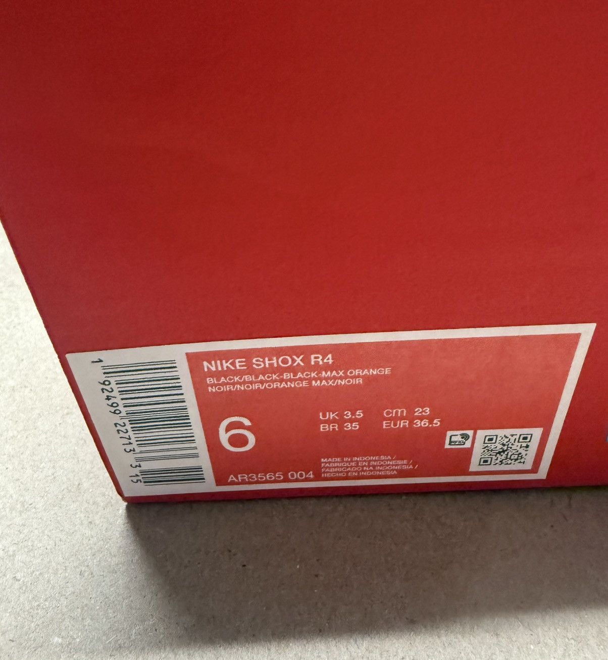 Nike Nike Shox R4 triple black women’s running shoes size 6 NEW! Size US 6 / IT 36 - 6 Thumbnail