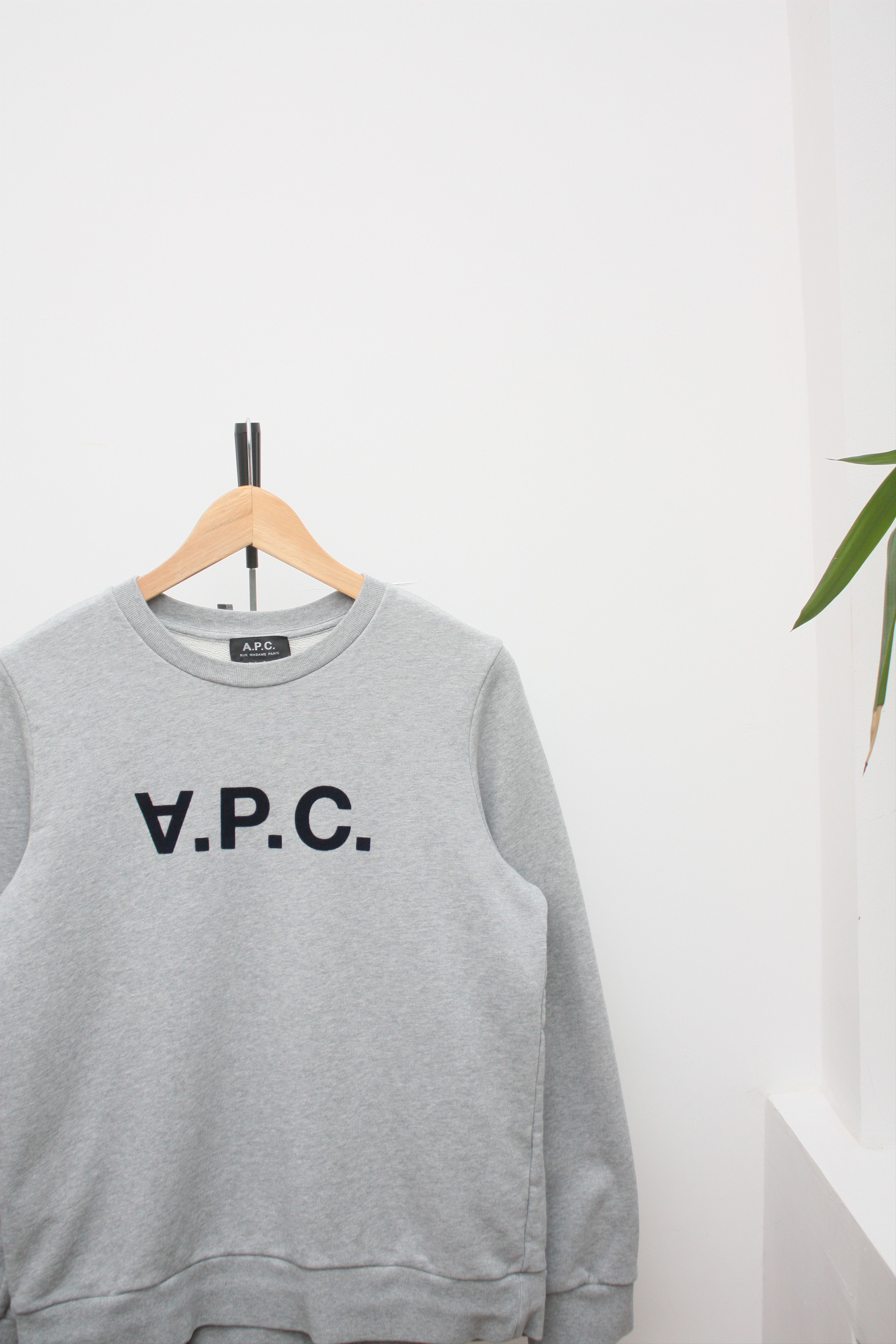 A.P.C. A.P.C. Logo Gray Sweatshirt Size US XS / EU 42 / 0 - 1 Thumbnail