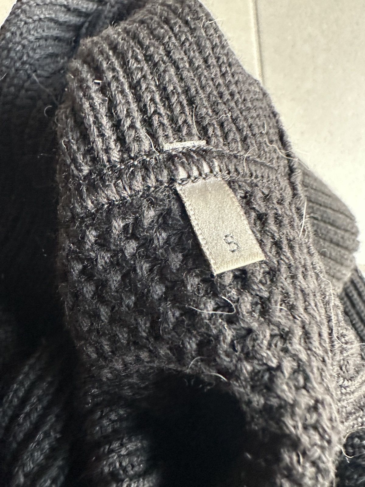 Dior × Hedi Slimane Dior Homme AW07 “Navigate” thumb hole diver knit sweater Size US S / EU 44-46 / 1 - 16 Thumbnail