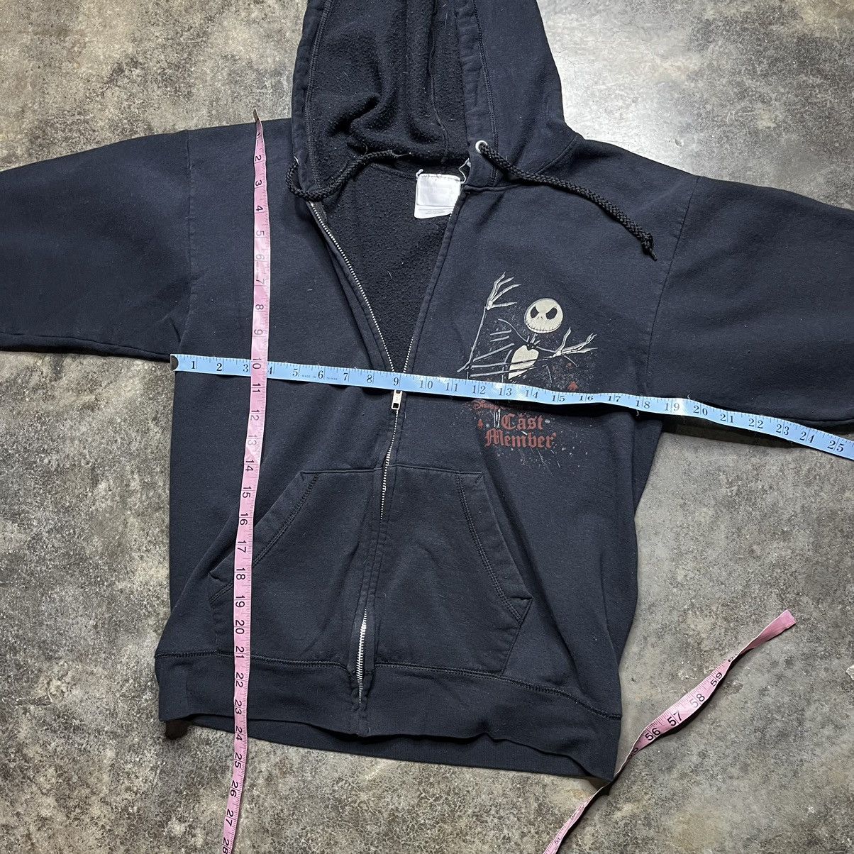 Vintage vintage disney cast member nightmare before christmas hoodie Size US M / EU 48-50 / 2 - 4 Thumbnail