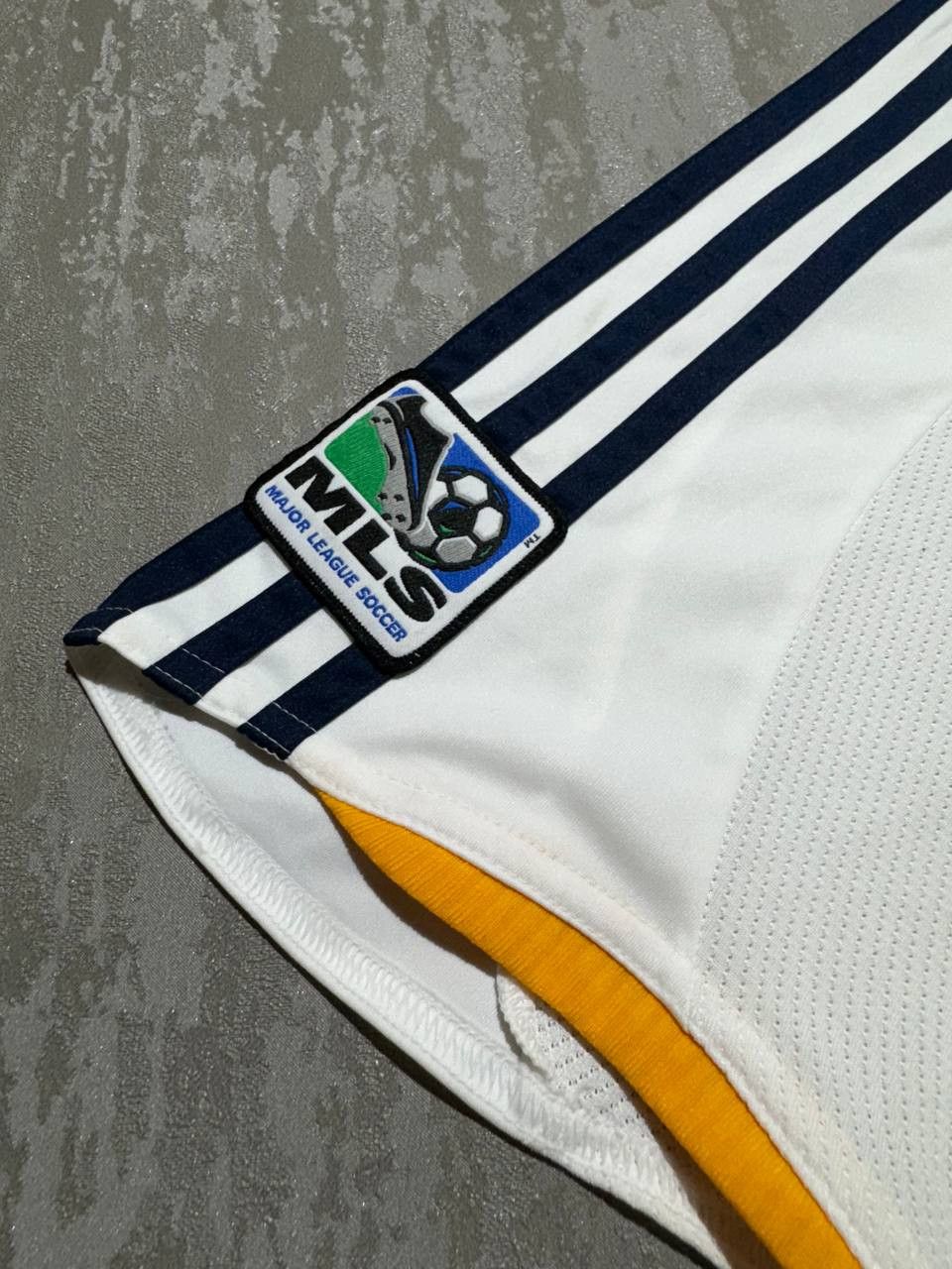 Adidas Adidas LA Galaxy Home Shirt 2008/09 (L) Beckham 23 Size US L / EU 52-54 / 3 - 8 Thumbnail