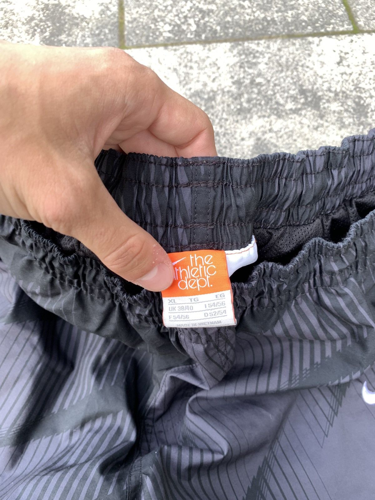 Nike × Vintage 🔥VINTAGE NIKE NYLON SHORTS Size US 36 / EU 52 - 9 Thumbnail