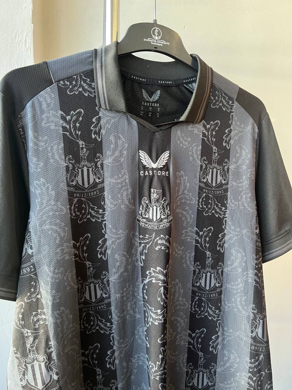 Castore 2022/23 NEWCASTLE UNITED SPECIAL LIMITED EDITION JERSEY XL Size US XL / EU 56 / 4 - 5 Thumbnail