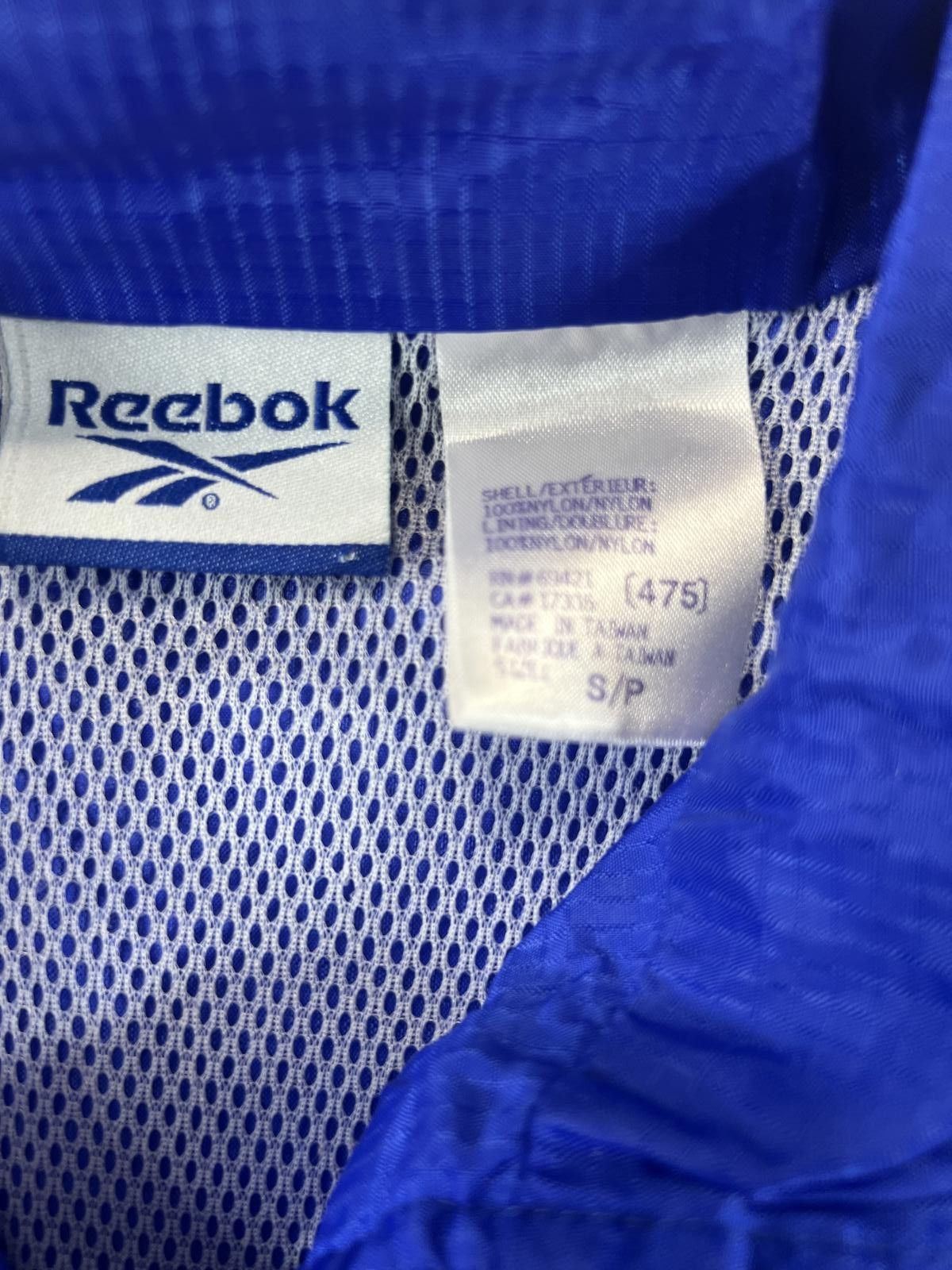 Reebok Vintage Reebok Blue Windbreaker Jacket S Size US S / EU 44-46 / 1 - 4 Thumbnail
