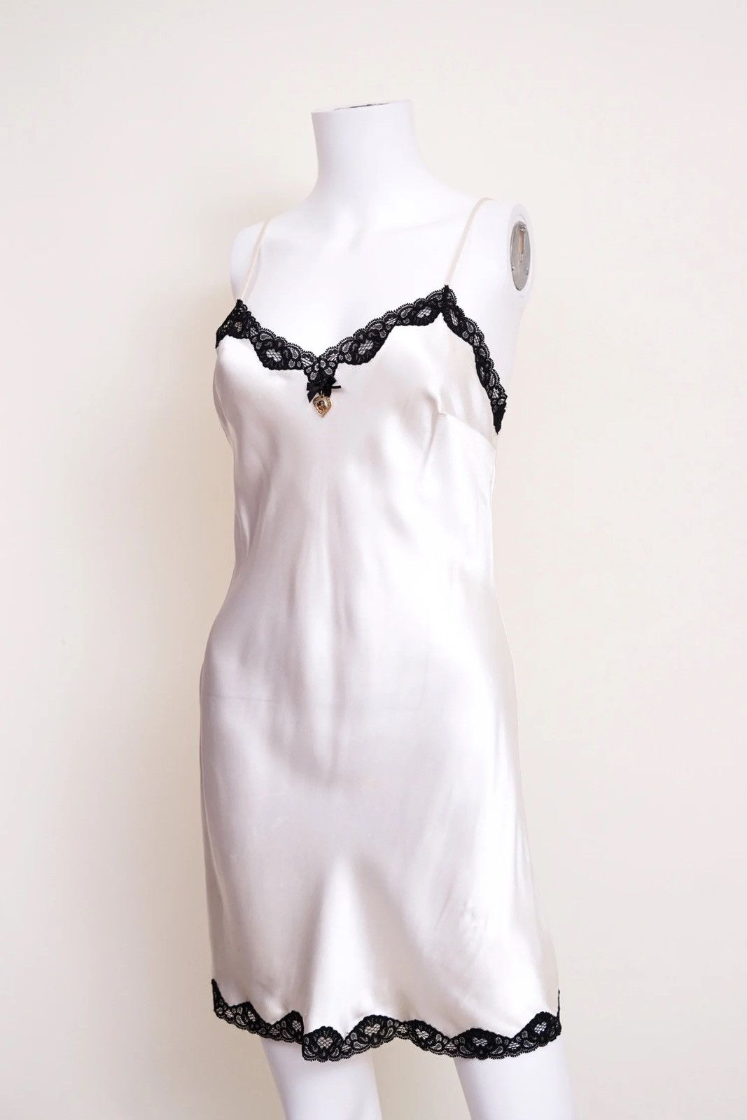 Dolce & Gabbana Dolce & Gabbana 1995 White Slip Dress Size M / US 6-8 / IT 42-44 - 4 Thumbnail