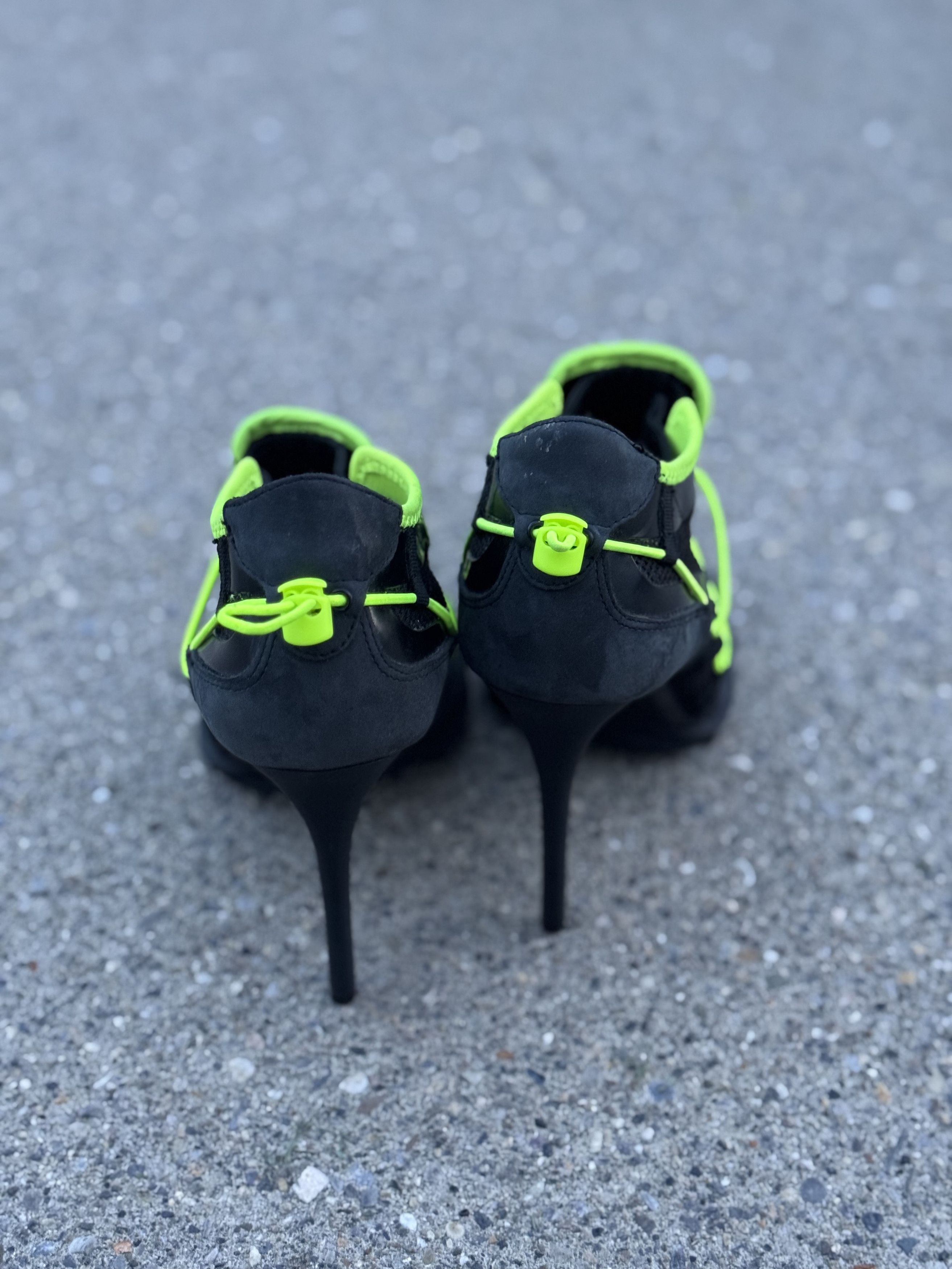 DKNY DKNY SS 2013 RTW - Athletic Heels - Runway Piece Size US 10 / IT 40 - 10 Thumbnail
