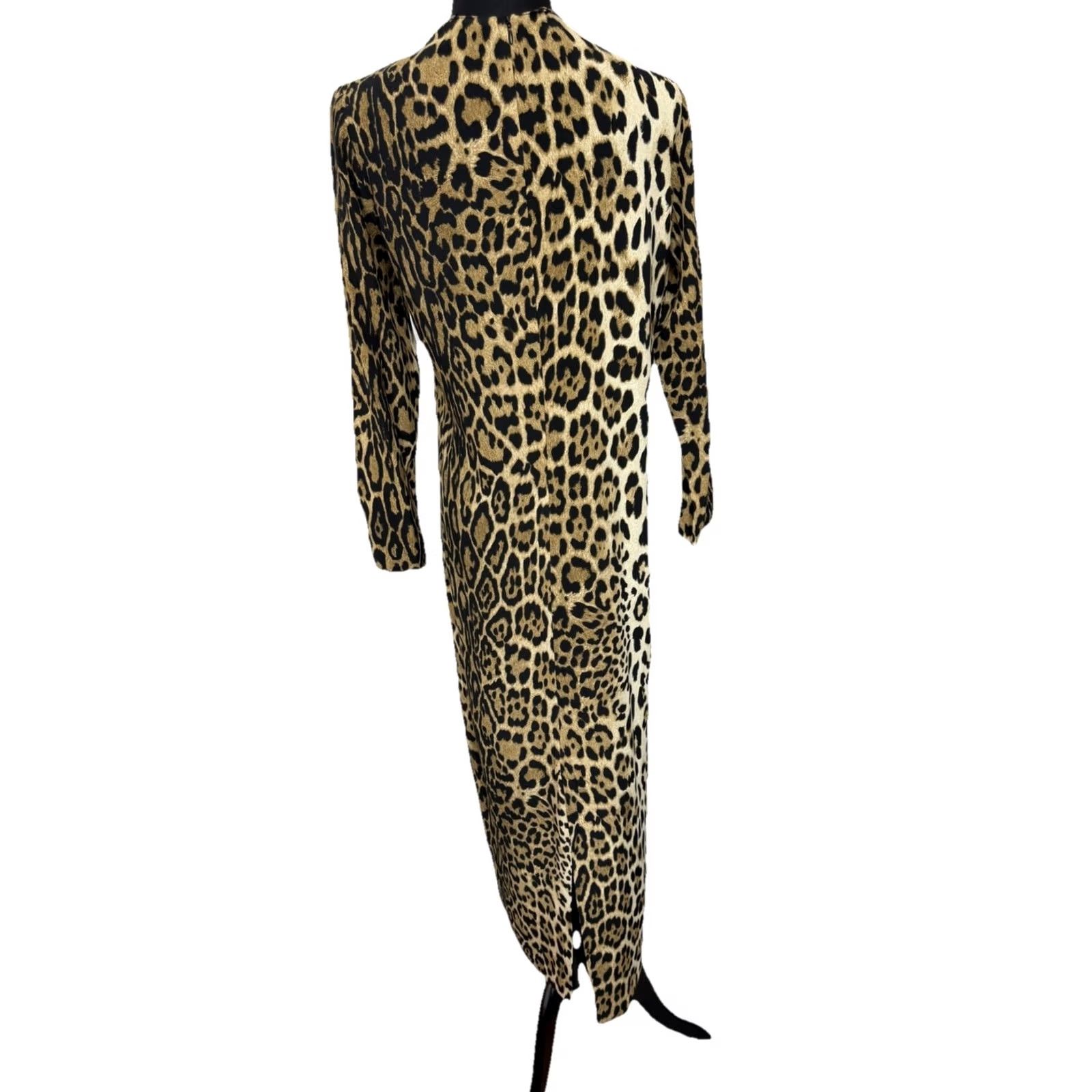 Zara Zara Leopard Print Midi Dress Womens XS Long Sleeve Animal Print Size XS / US 0-2 / IT 36-38 - 7 Thumbnail