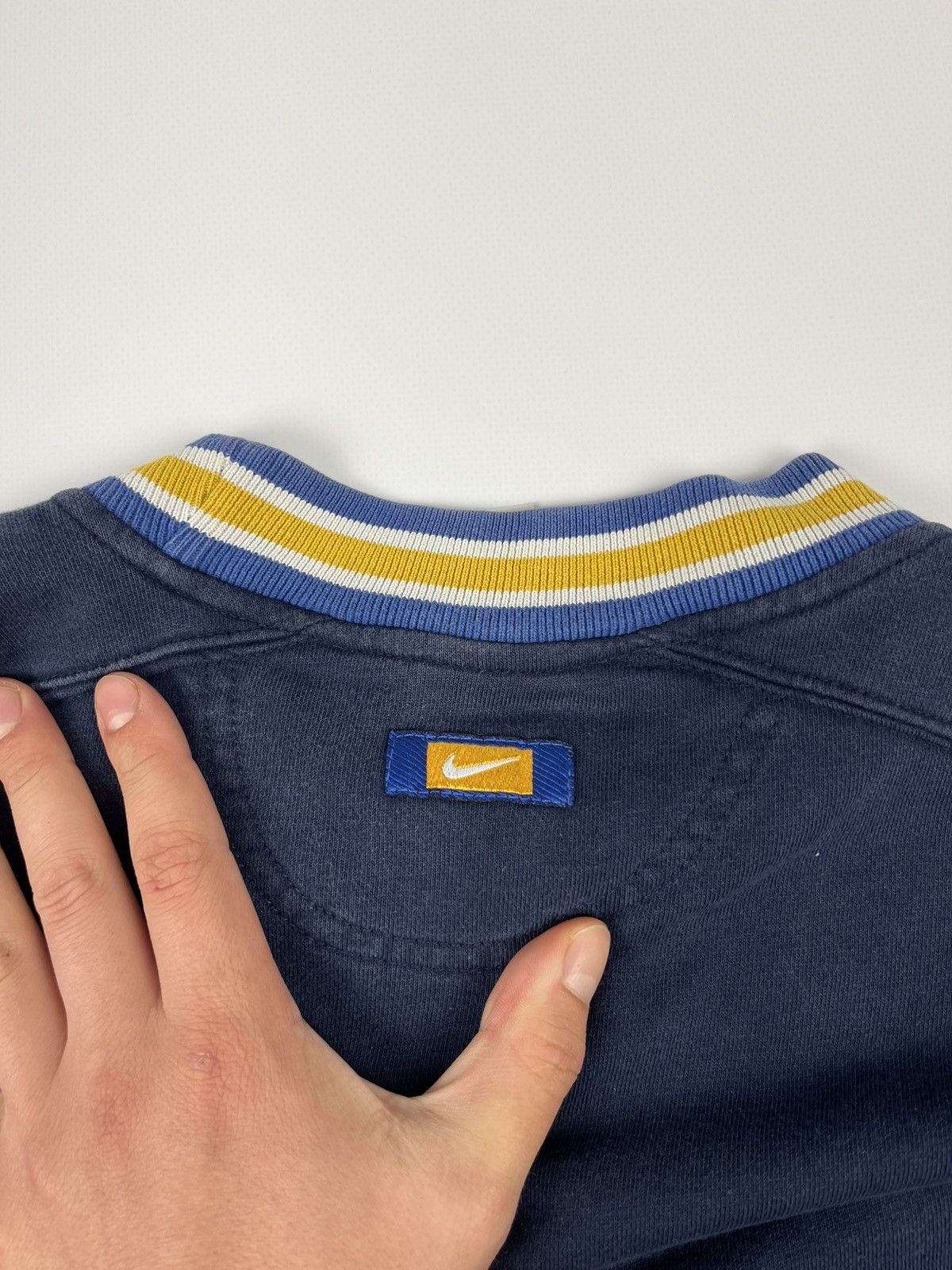 Nike × Vintage Vintage NIKE Distressed Faded Big Logo Boxy Baggy Sweatshirt Size US L / EU 52-54 / 3 - 3 Thumbnail