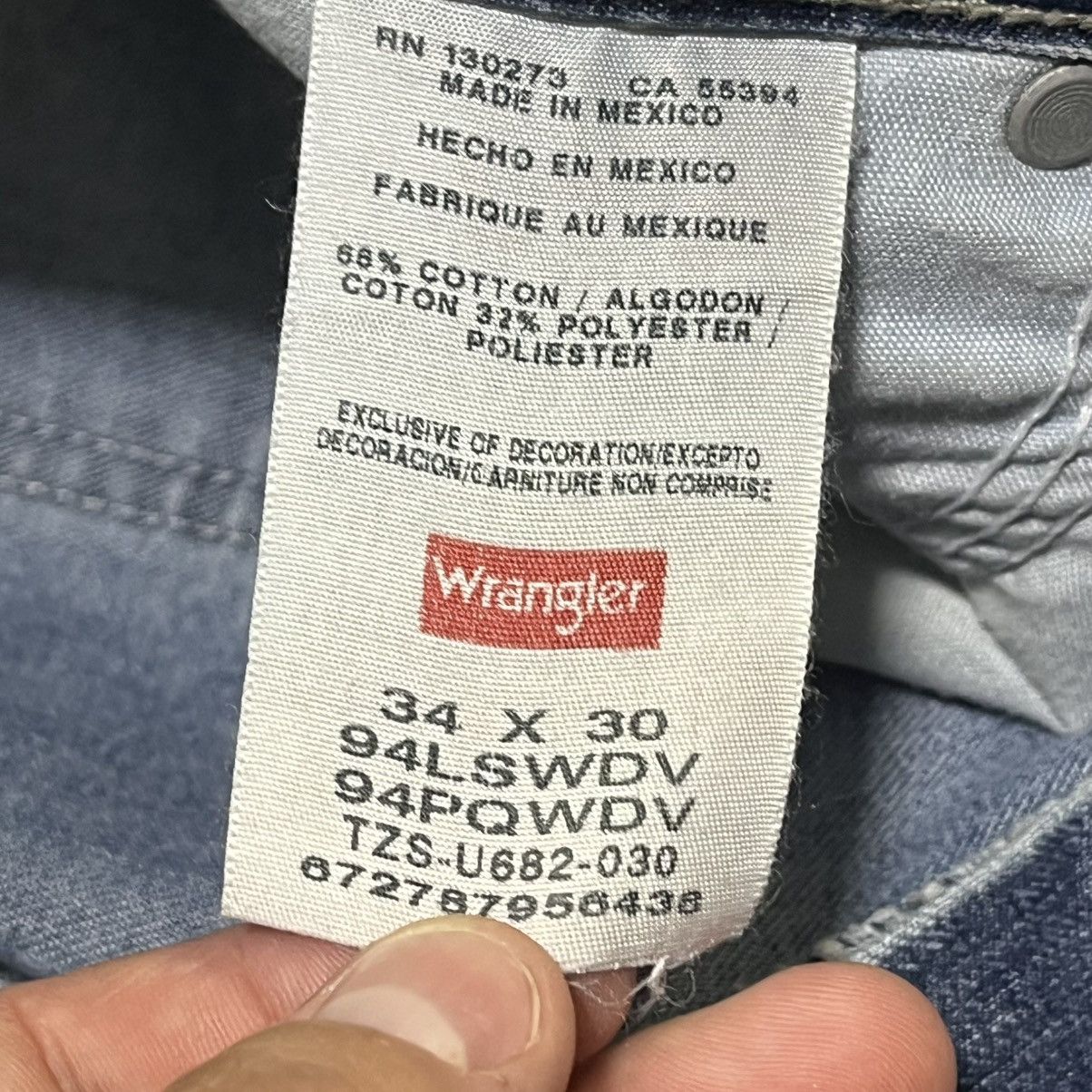 Wrangler Vintage Wrangler Distressed Workwear Skater Carpenter Jeans Size US 34 / EU 50 - 8 Thumbnail