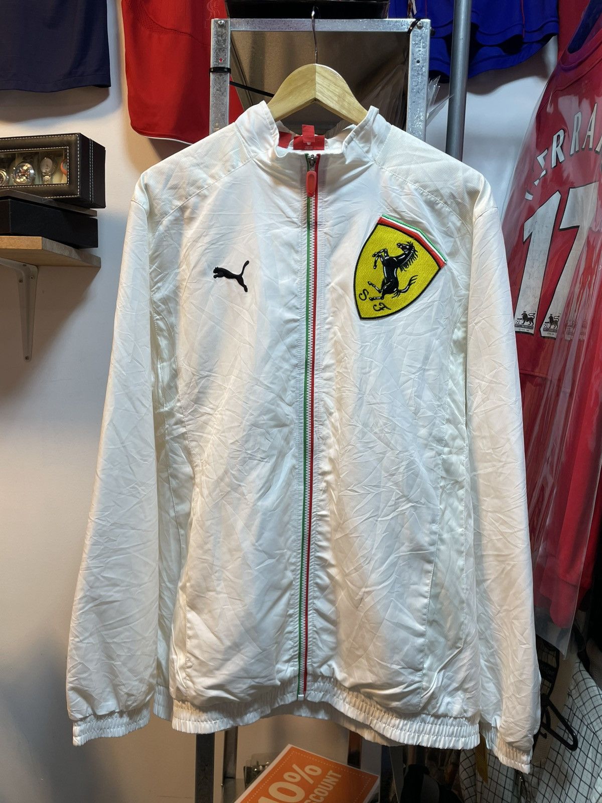 Puma Puma Ferrari Windbreaker Jacket Size US L / EU 52-54 / 3 - 1 Thumbnail