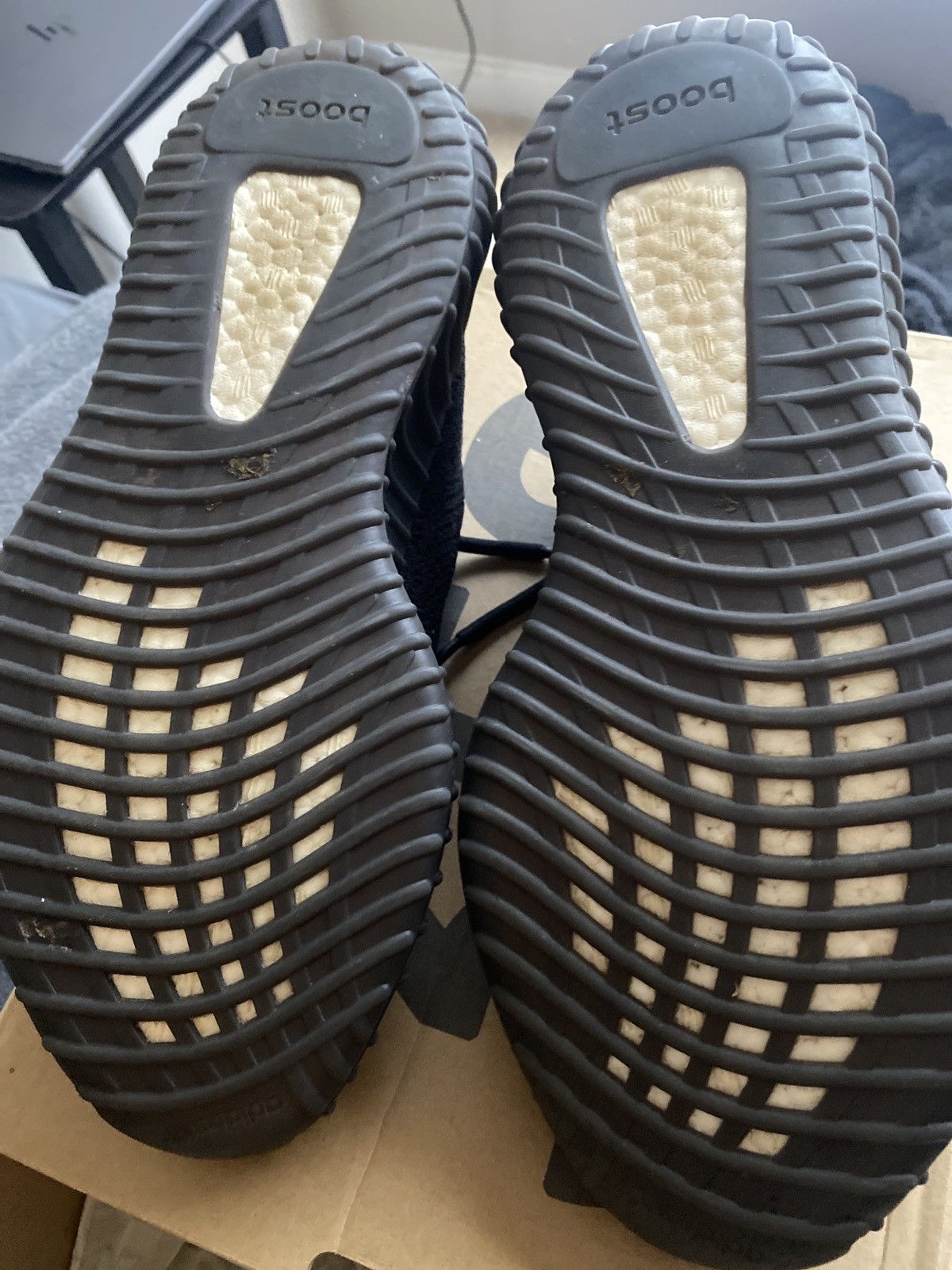 Yeezy Yeezy 350 Olive Size US 10 / EU 43 - 5 Thumbnail