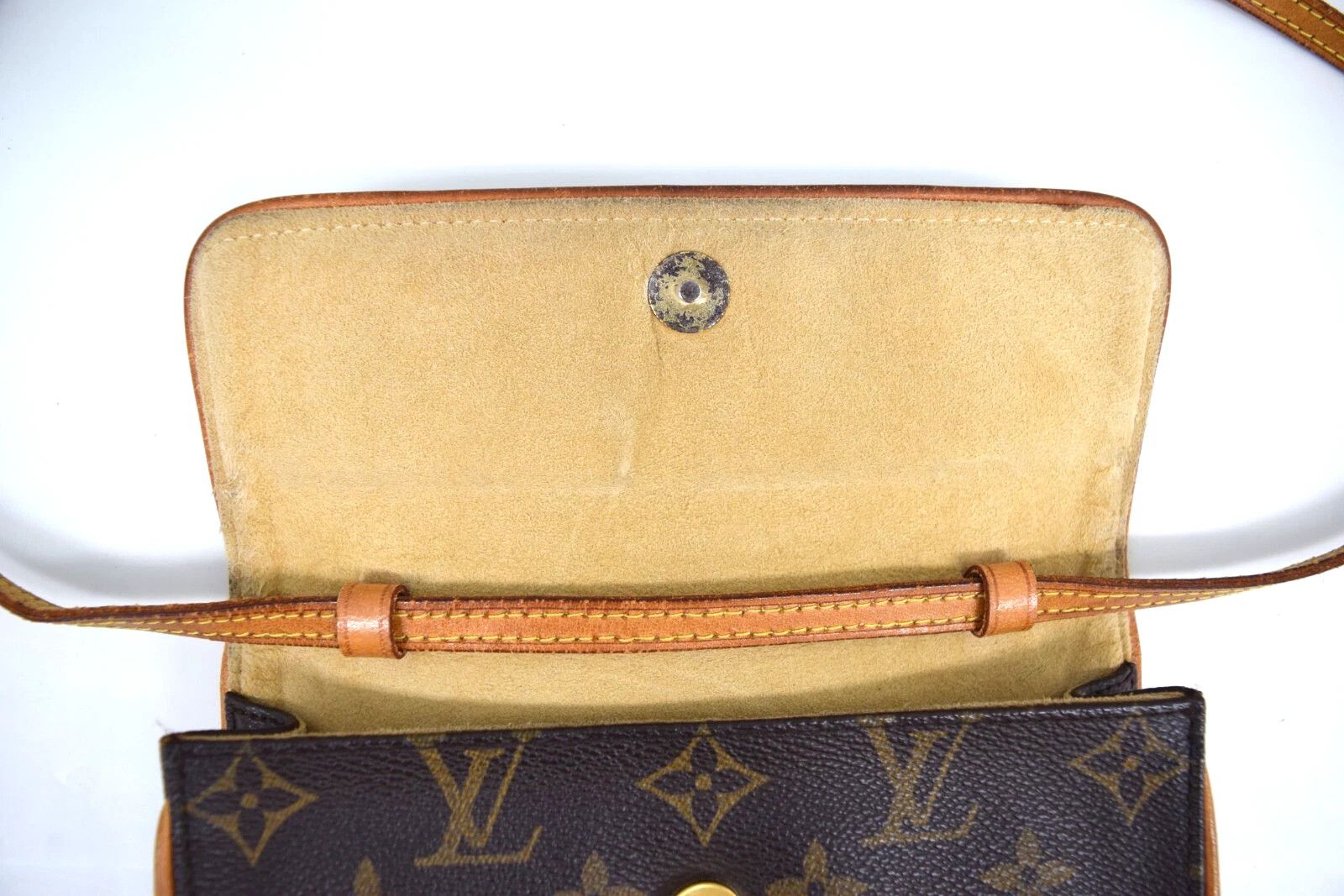 Louis Vuitton Louis Vuitton Pochette Twin PM CrossbodyBag Monogram M51854 Size ONE SIZE - 11 Thumbnail