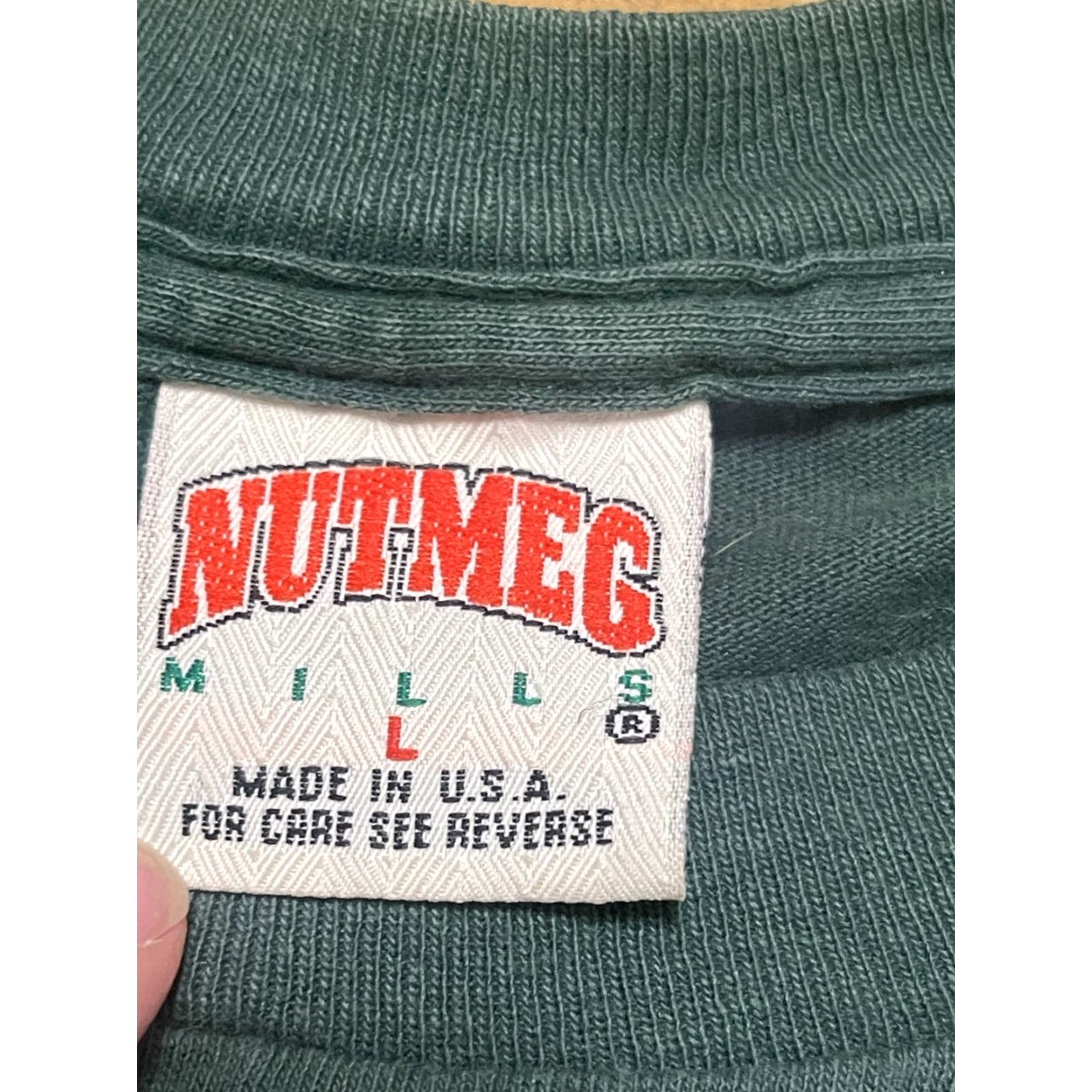 Nutmeg Nutmeg Shirt Mens Large Green Gray Packer Fan? Yes I am Nutmeg T-Shirt Short Sleeve Regular Vintage No? (adjust) Size US L / EU 52-54 / 3 - 7 Thumbnail