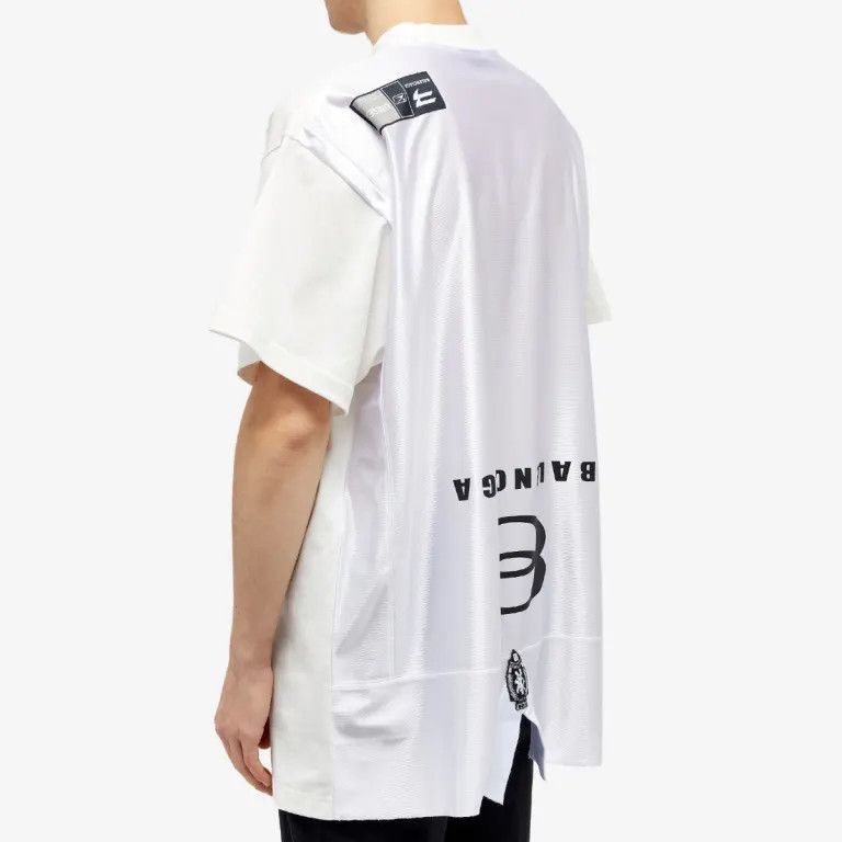 Balenciaga o1la1rc1a0824 Deconstructed T-Shirt in White Size US M / EU 48-50 / 2 - 3 Thumbnail