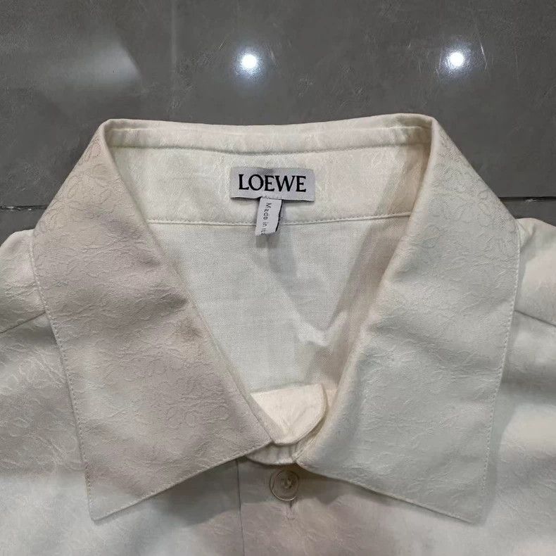 Loewe LOEWE Full logo shirt Size L / US 10 / IT 46 - 2 Thumbnail