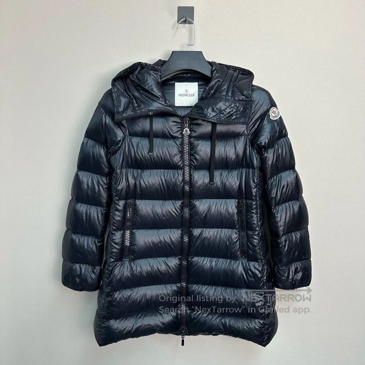 Moncler moncler suyen down jacket for women. Size XS / US 0-2 / IT 36-38 - 1 Thumbnail