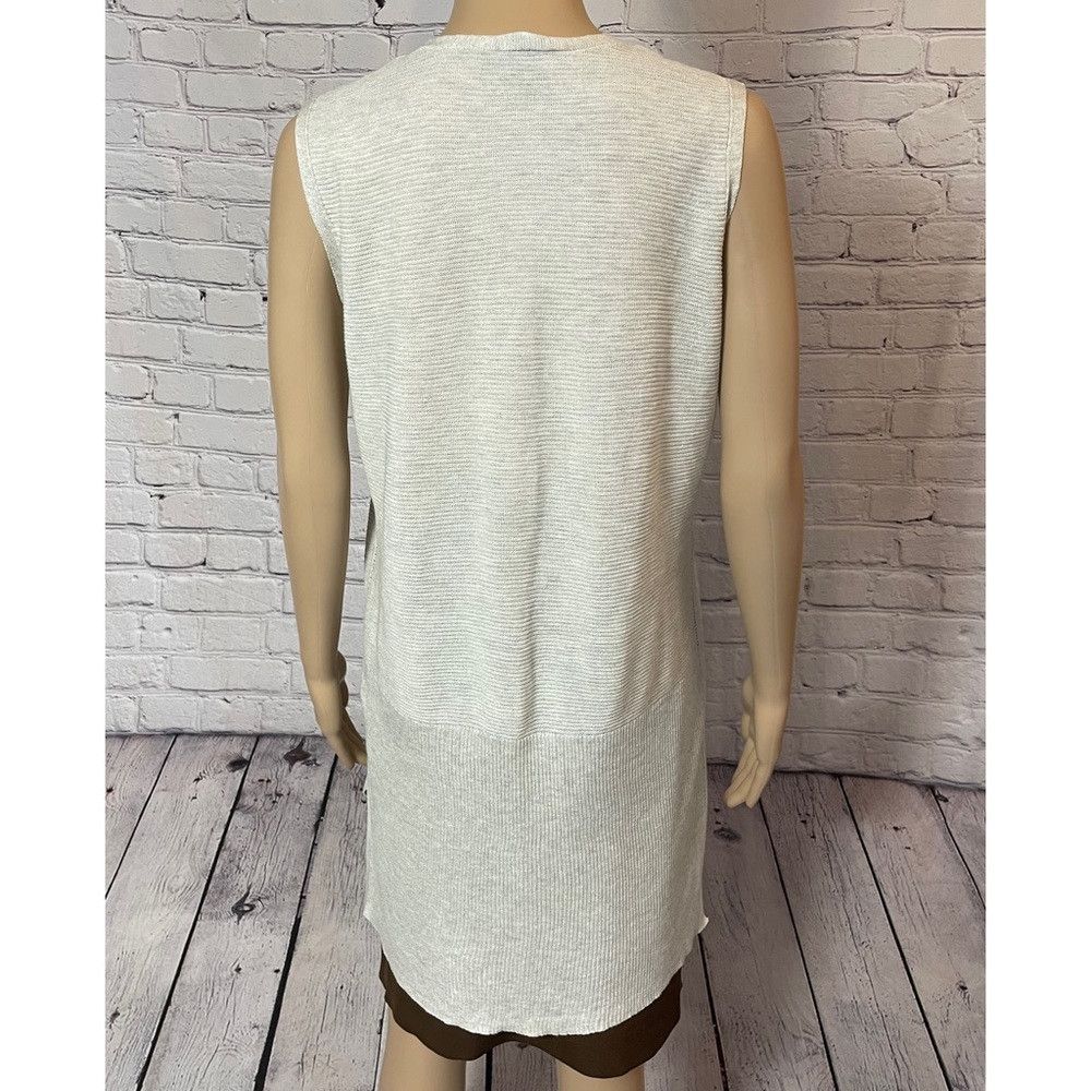 White House Black Market White House Black Market Knit Rayon Beige Sleeveless Top Ve Size L / US 10 / IT 46 - 5 Thumbnail