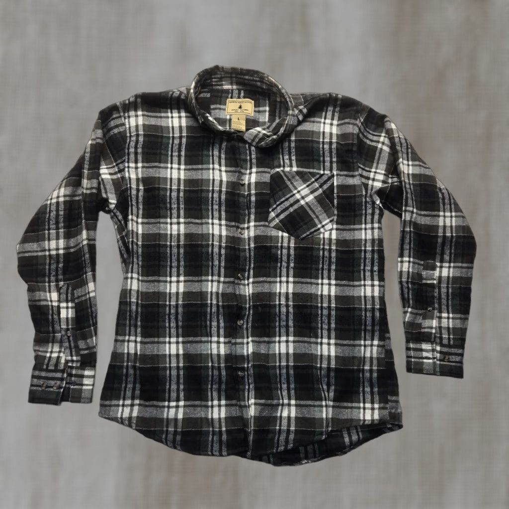 Vintage VINTAGE North West Wood Shirt Plaid Long Sleeve Men L Black Casual Western Pattern 90s Mens Size US L / EU 52-54 / 3 - 1 Thumbnail