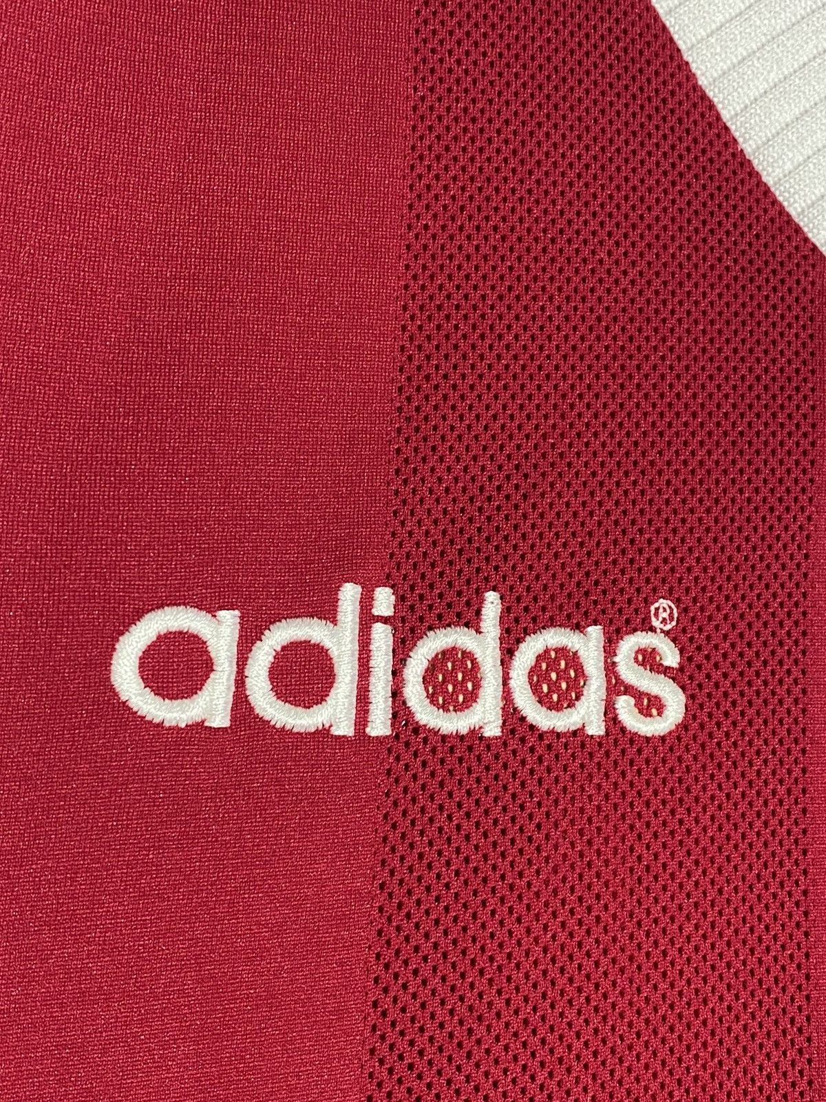 Vintage Vintage Adidas FC Liverpool 1995/96 Home Football Shirt Size US XL / EU 56 / 4 - 9 Thumbnail