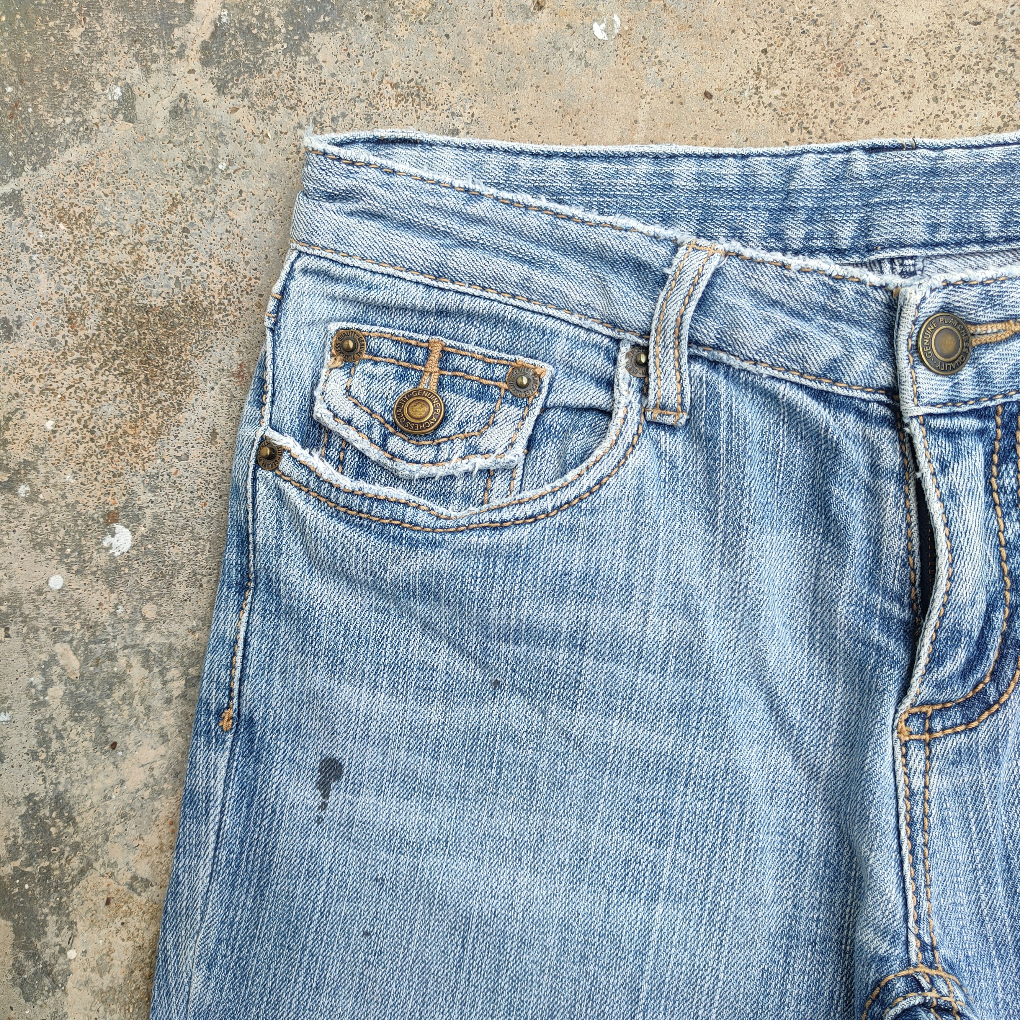 Japanese Brand VINTAGE JAPANESE FLARE FADED JEANS DENIM PANTS Size US 26 / EU 42 - 6 Thumbnail