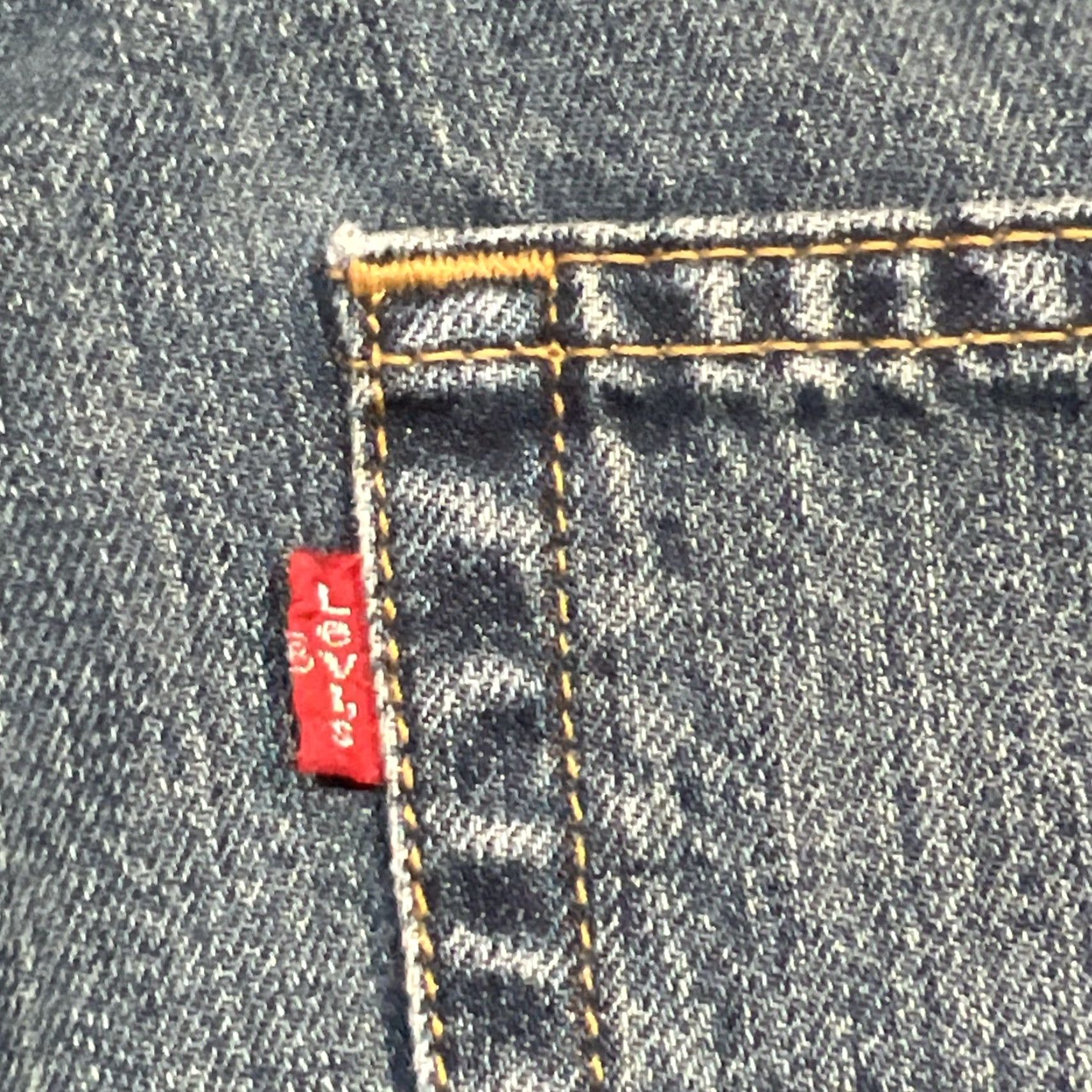 Levi's VINTAGE Levi’s 501 Jeans Button Fly 33x30 Men Blue Cotton Denim 90s Grunge Columbia Size US 33 - 7 Thumbnail
