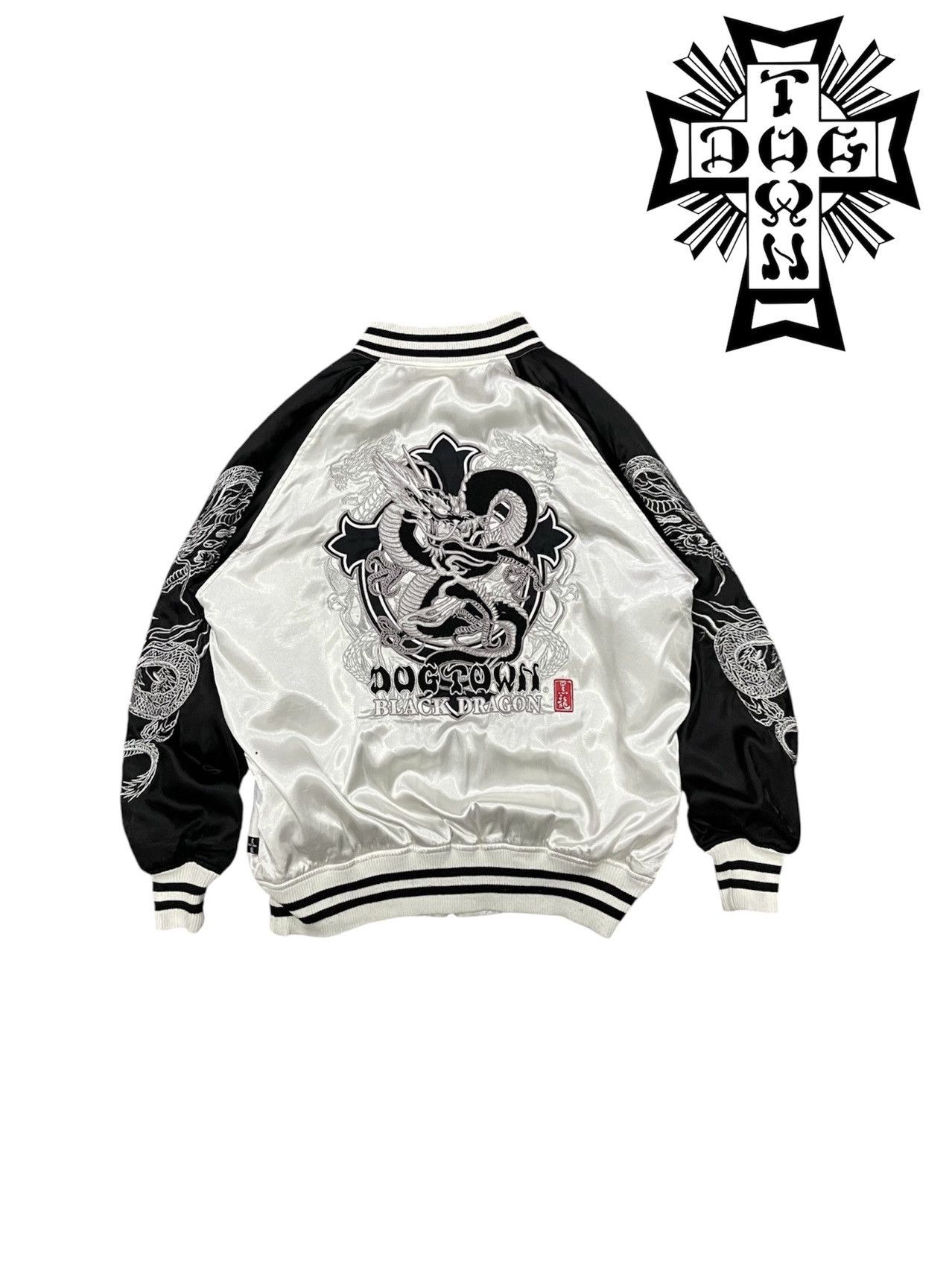 Dogtown 2000s DOGTOWN BLACK DRAGON SUKAJAN EMBROIDERED DRAGON RARE Size US XL / EU 56 / 4 - 1 Thumbnail