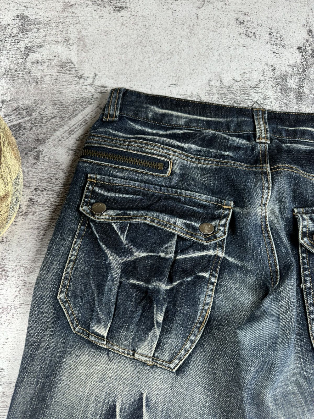 Japanese Brand Vintage Faded Distressed Y2K Rap Jeansia Jeans Pants Bottoms Size US 32 / EU 48 - 11 Thumbnail