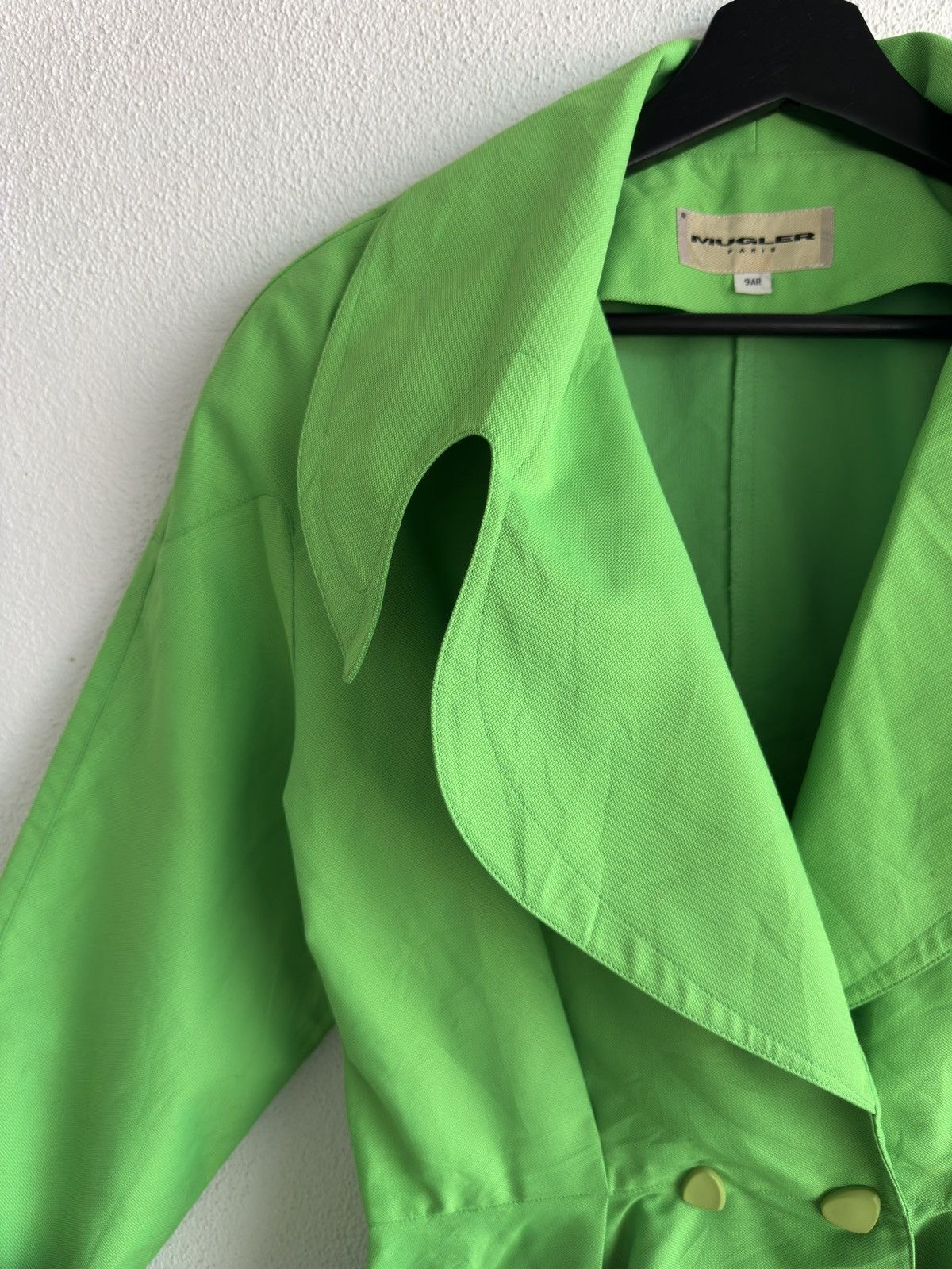 Thierry Mugler Vintage Thierry Mugler Paris Vibrant Green Jacket Size M / US 6-8 / IT 42-44 - 5 Thumbnail