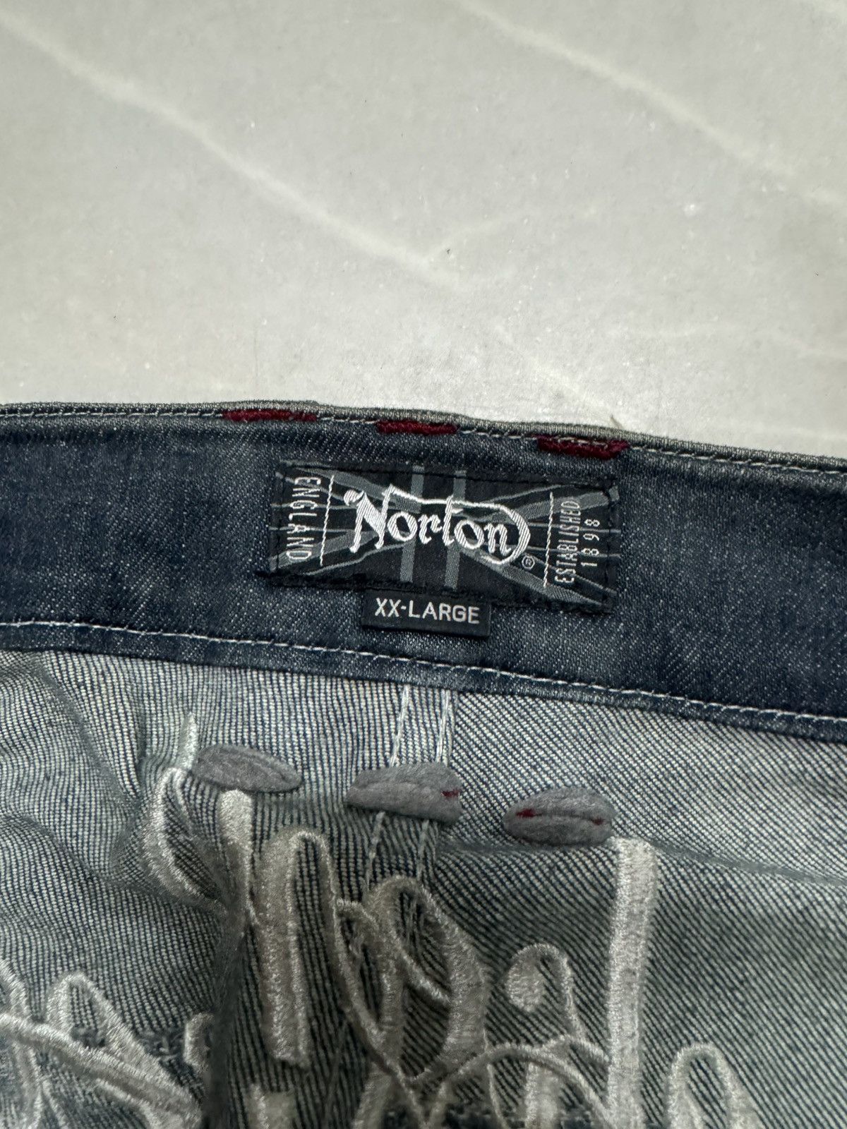 Norton VINTAGE NORTON RUSTY MUDWASH SLIM BACK LOGO EMBROIDERY JEAN Size US 36 / EU 52 - 7 Thumbnail