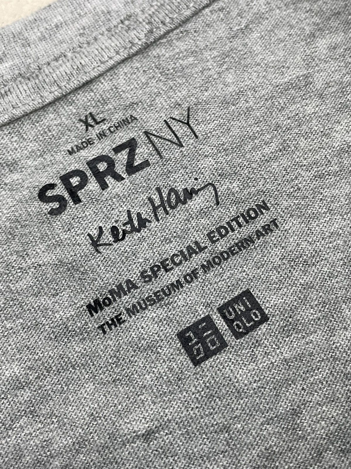 Keith Haring × Uniqlo Uniqlo Keith Haring MoMa Special Edition Museum Art Size US XL / EU 56 / 4 - 9 Thumbnail