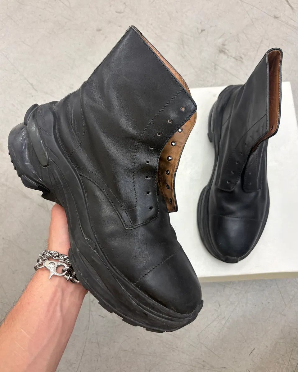 Maison Margiela Maison Margiela black leather combat boots (US10