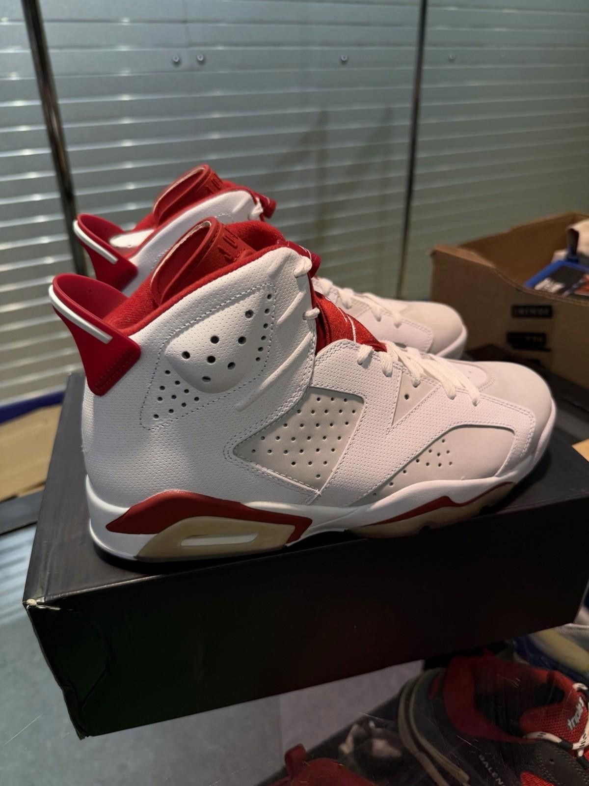Nike Nike Air Jordan 6 Retro Alternate Hare Shoes Mens Size 10 Size US 10 / EU 43 - 2 Thumbnail