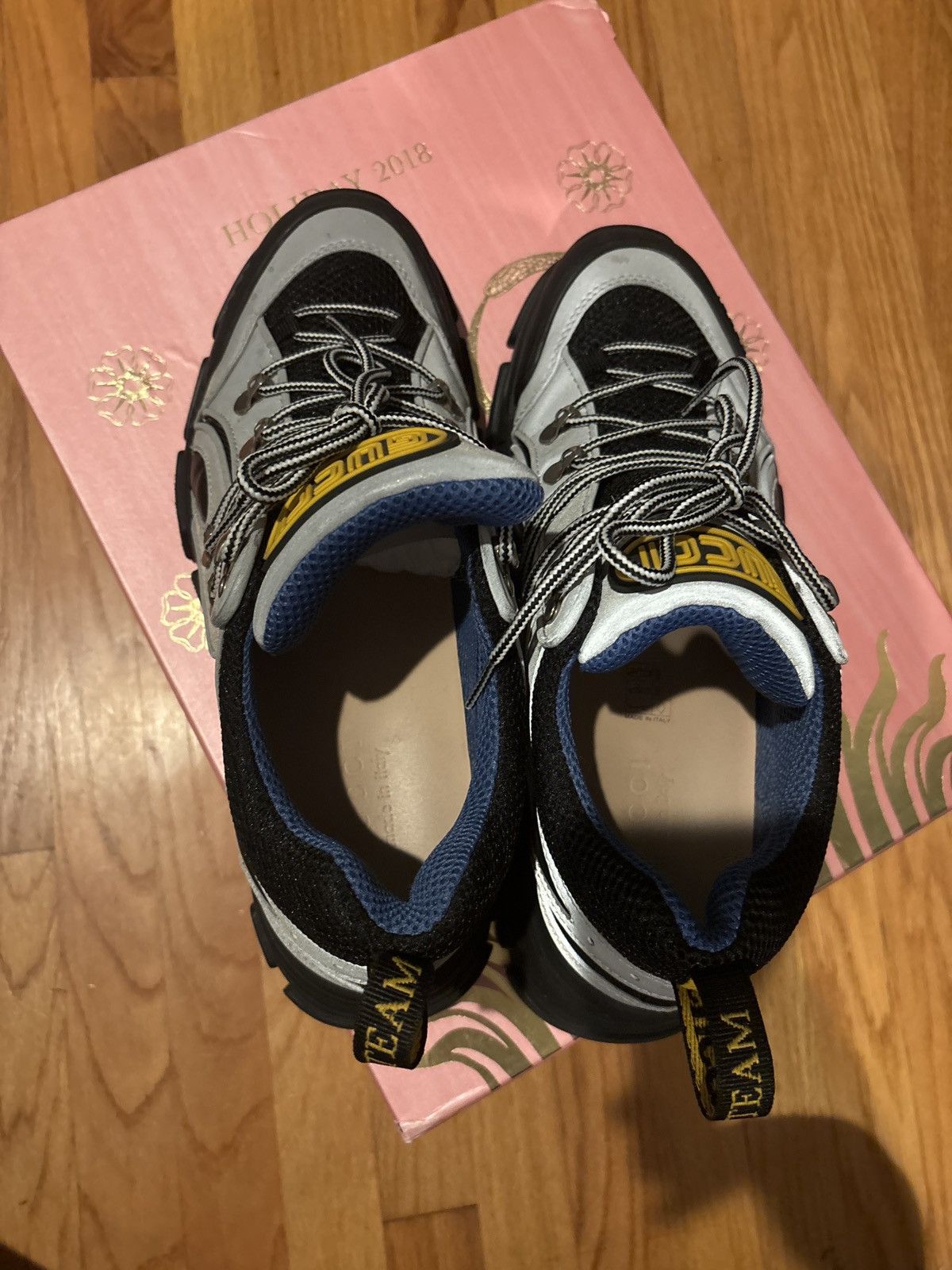 Gucci Gucci reflective flashtrack size 9 special edition box 2018 Size US 9 / EU 42 - 6 Thumbnail