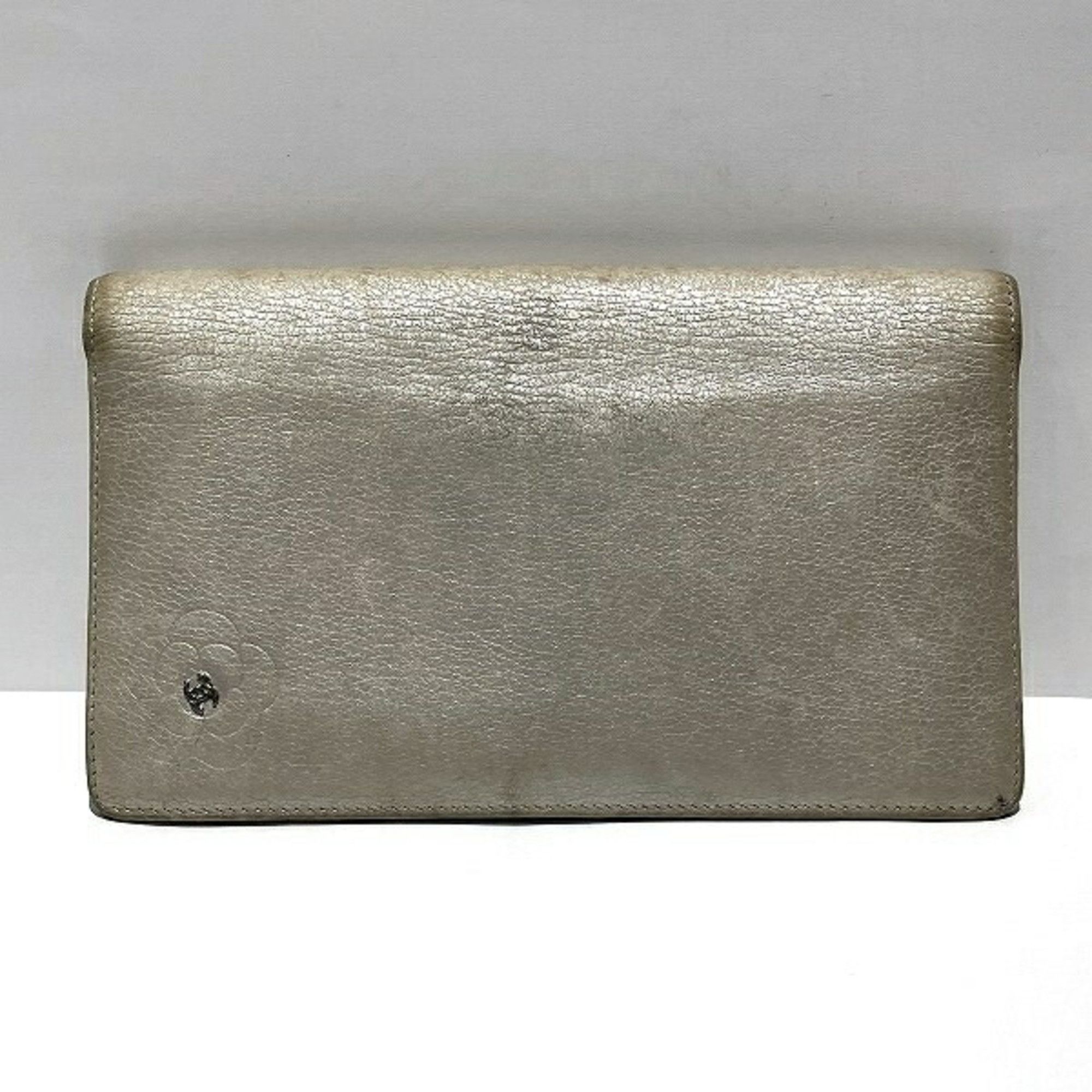 image of Chanel Camellia A46511 Bifold Wallet Unisex in Silver, Women's
