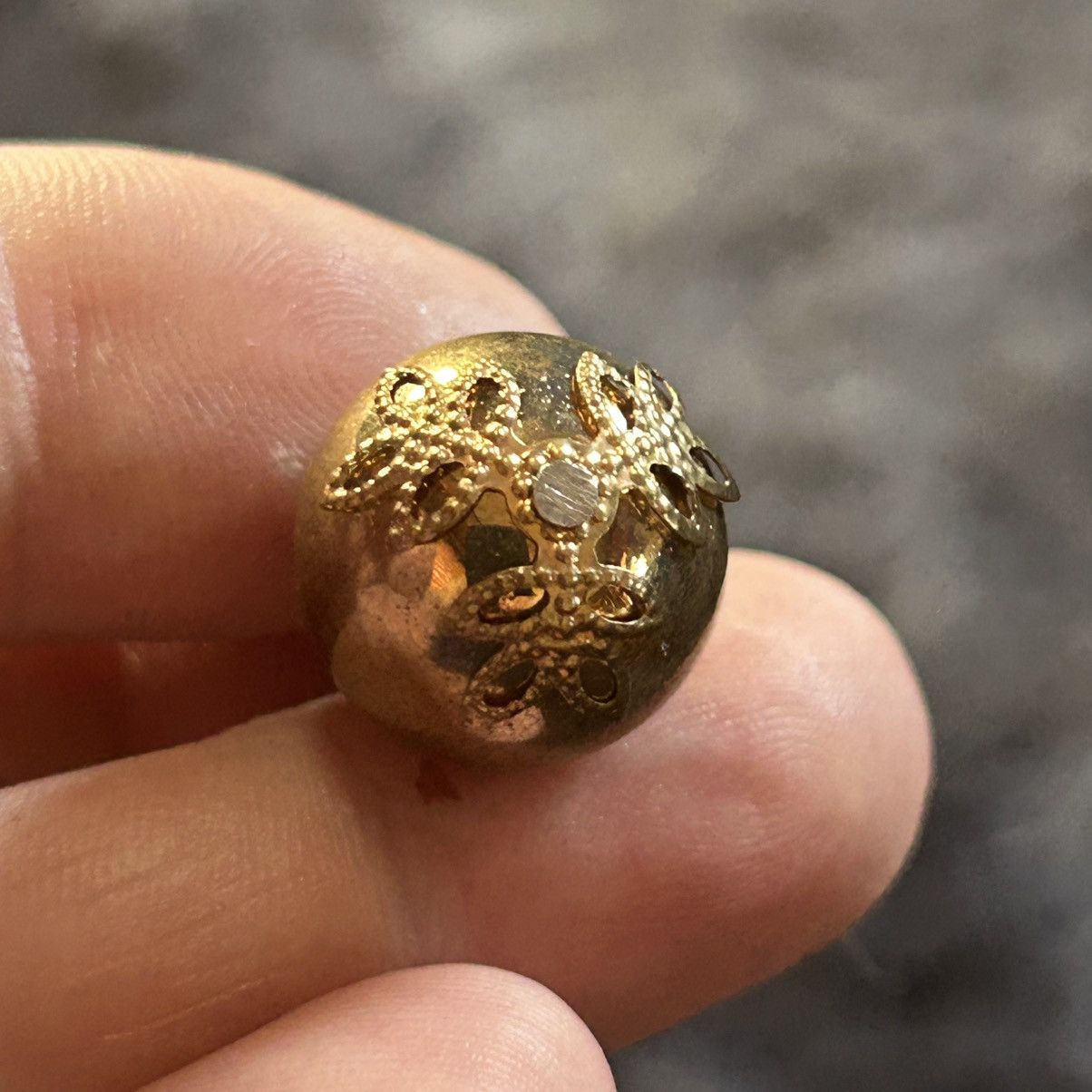 Handmade Handcrafted vintage bead capped gold metal ball necklace Size ONE SIZE - 6 Thumbnail