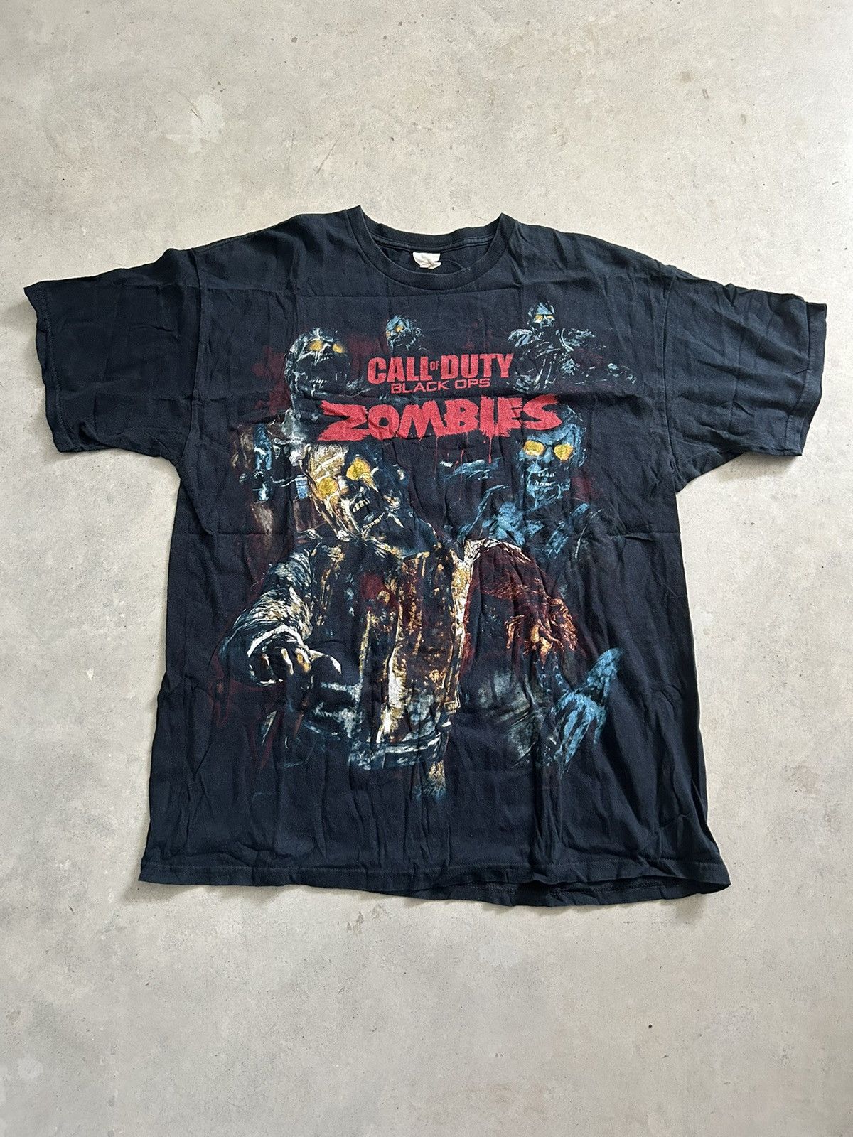 Image of Band Tees x Vintage Black Ops 2 Shirt, Men's (Size XL)